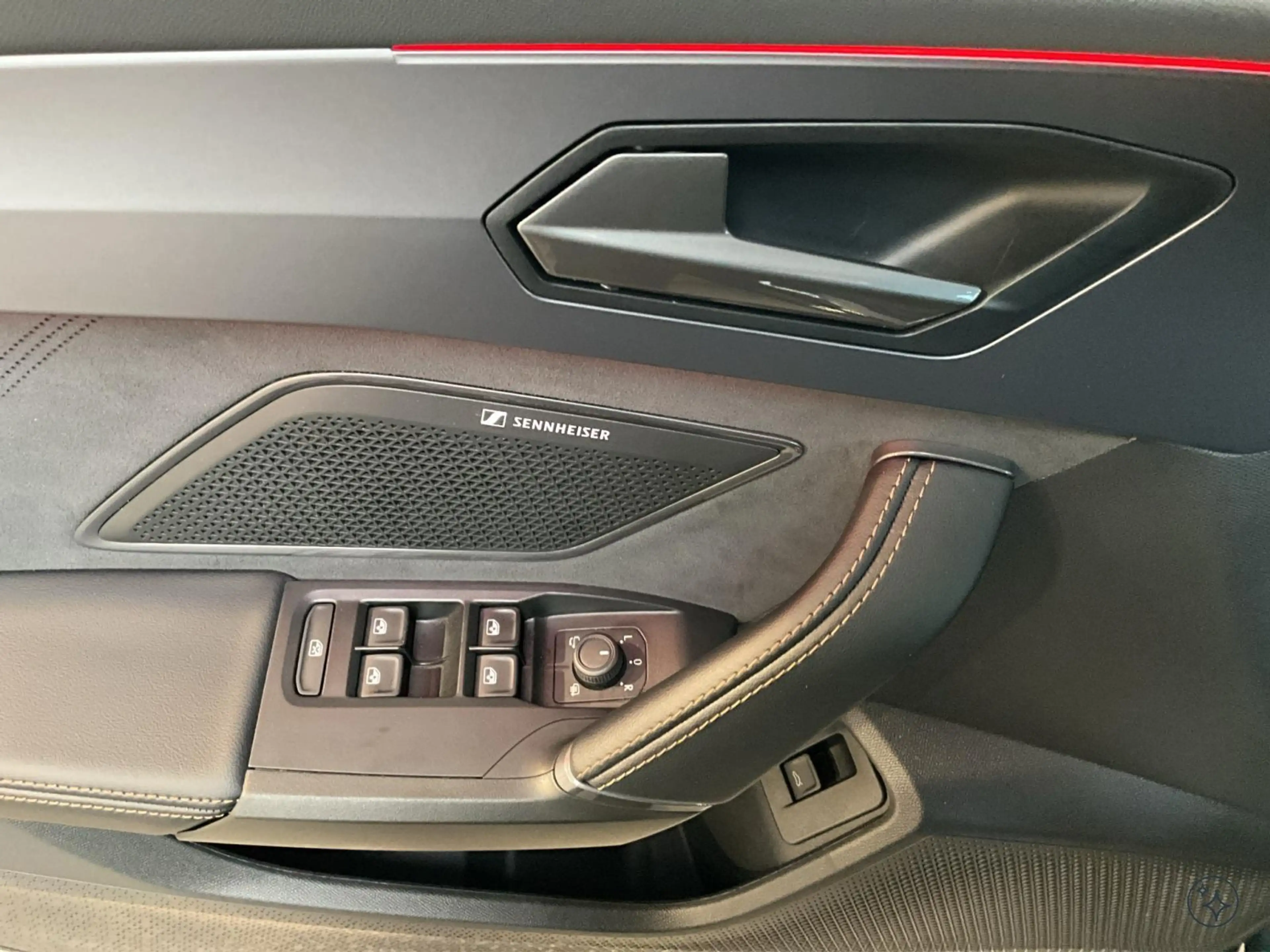 CUPRA Formentor VZ+4Drive+Dynamic-Design+Sennheiser+Pure-Performan — photo 14
