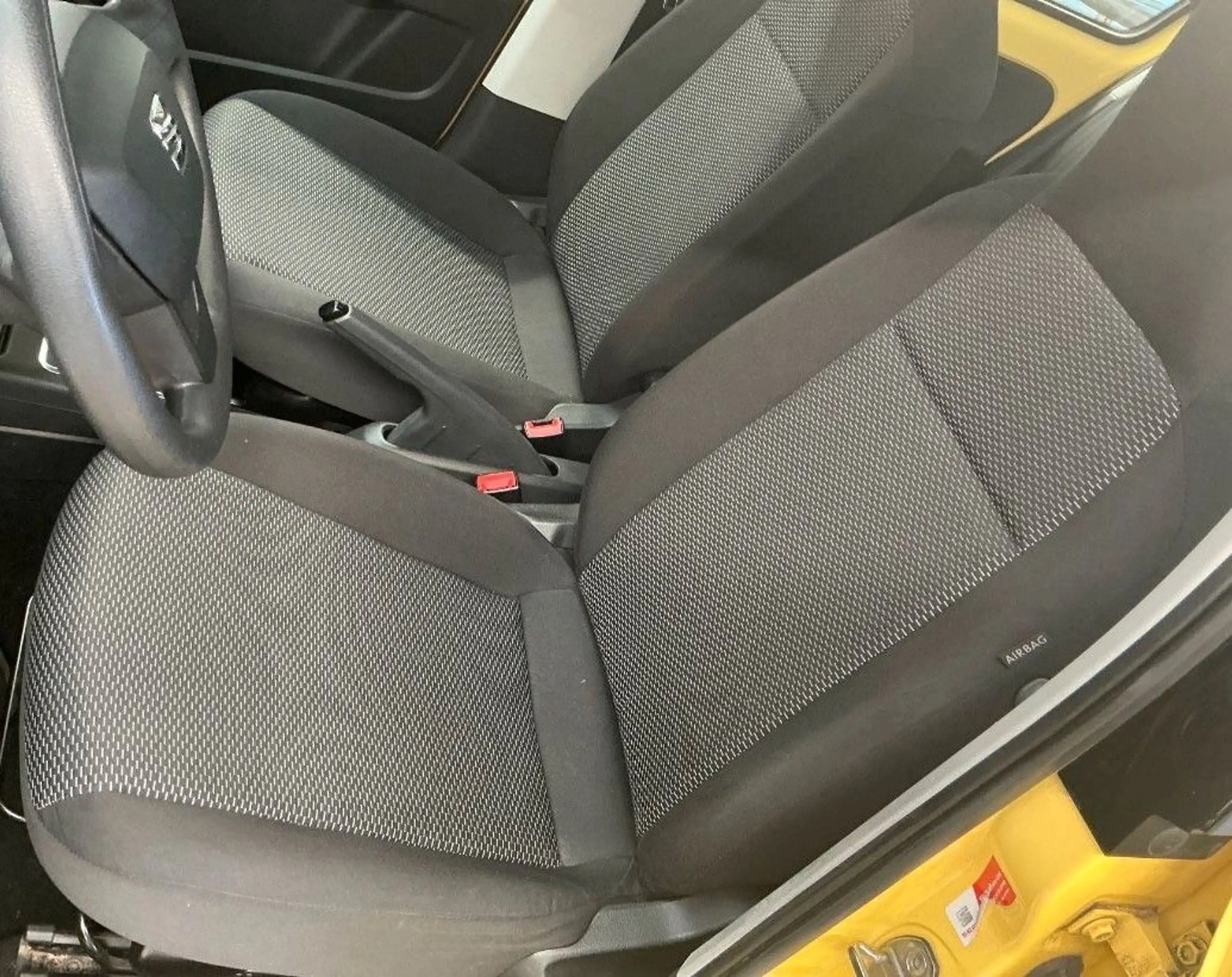 SEAT Mii Reference 44 kW automatic 4 türig — photo 15