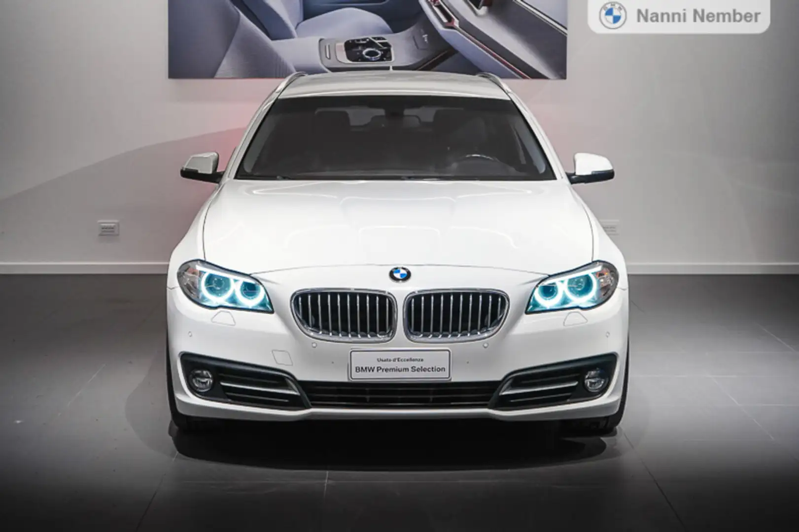 BMW 520 xDrive Touring Business Wit - 2