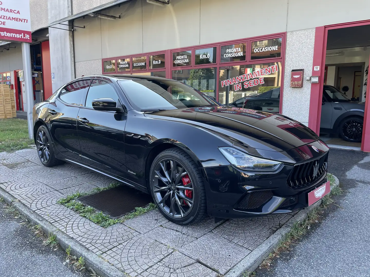 Maserati Ghibli Ghibli 3.0 V6 ds Gransport 250cv auto my20 Nero - 1