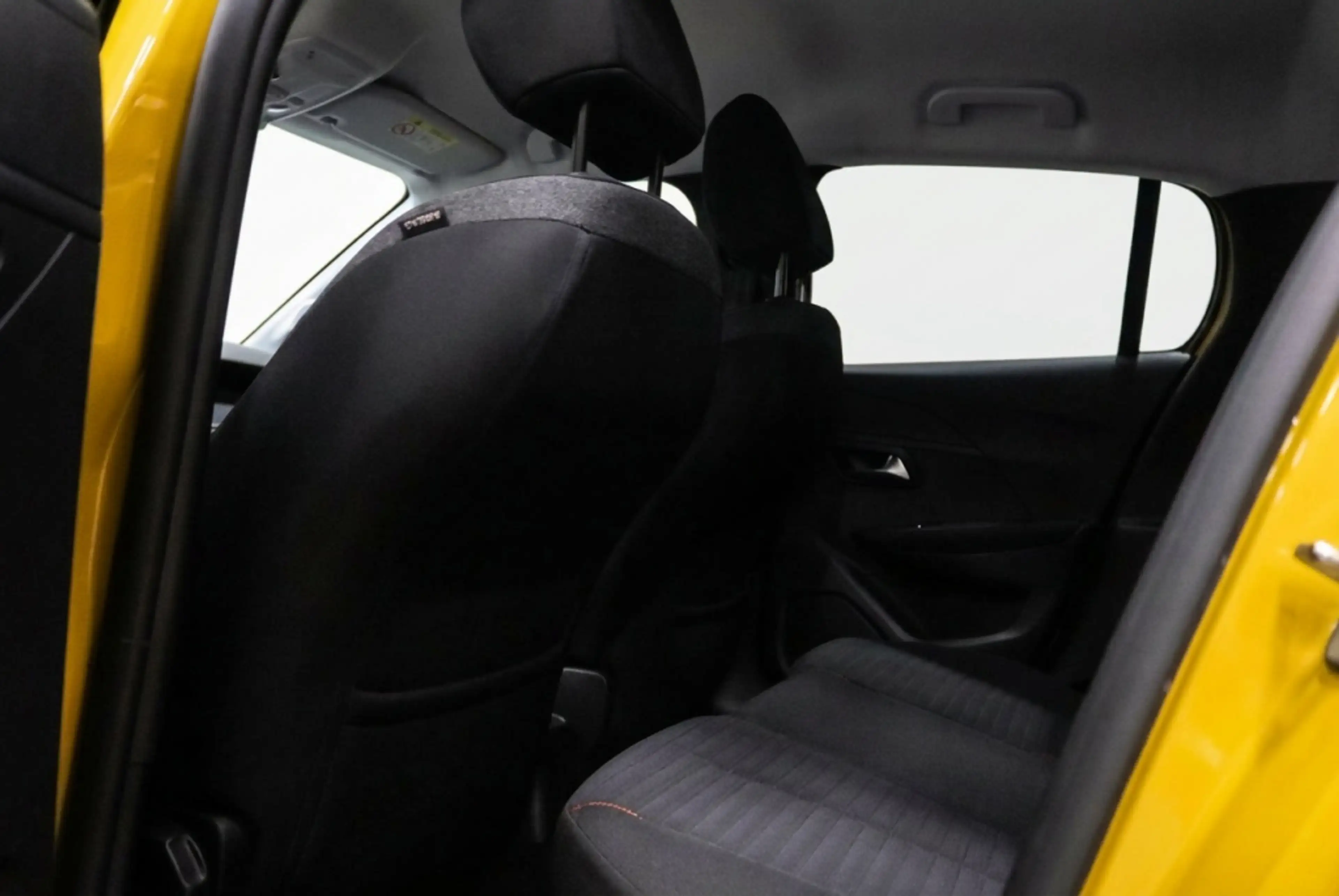 Peugeot 208 1.2 PT Allure Stoelverwarming l Camera — photo 12