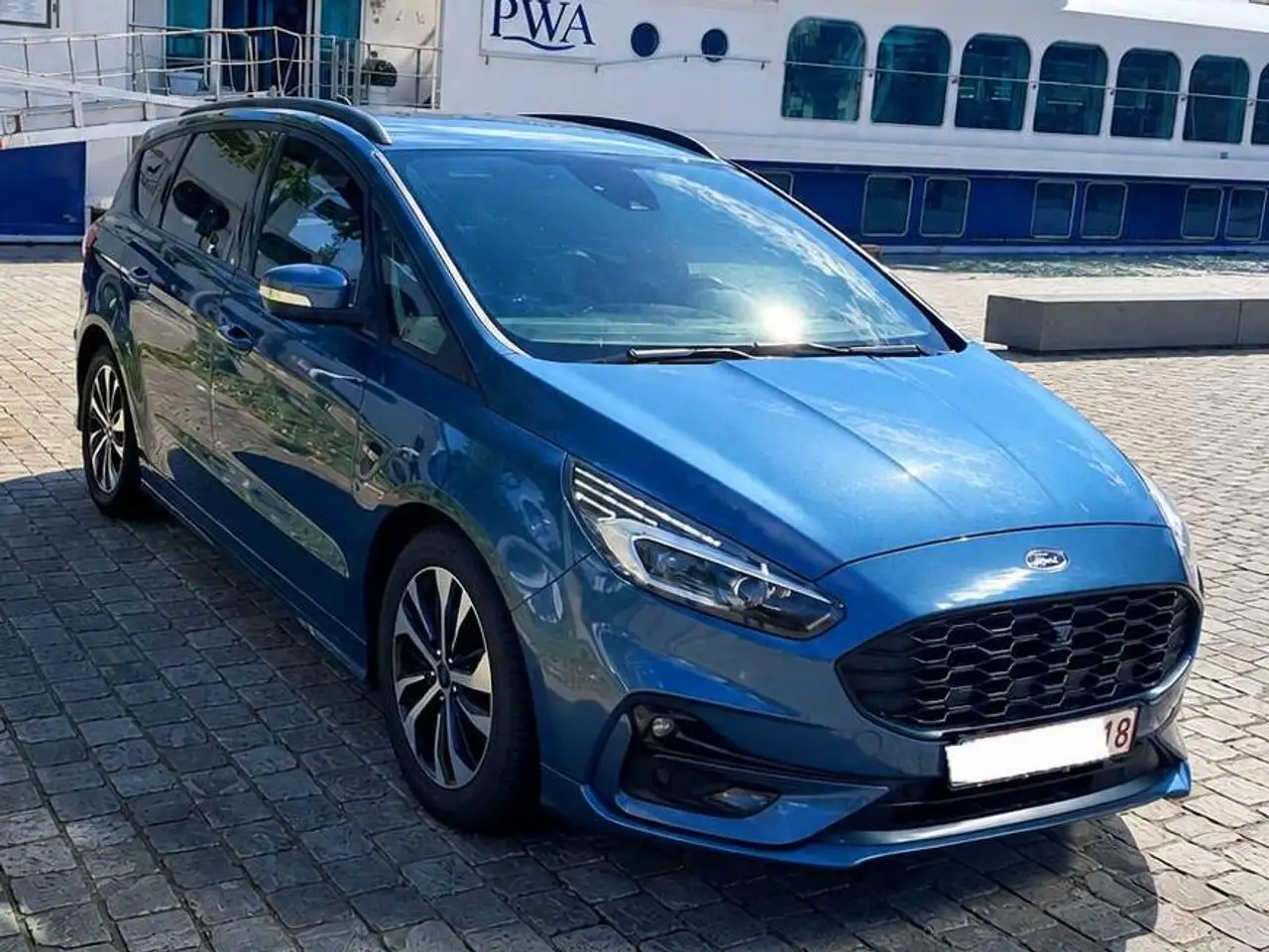Ford S-Max