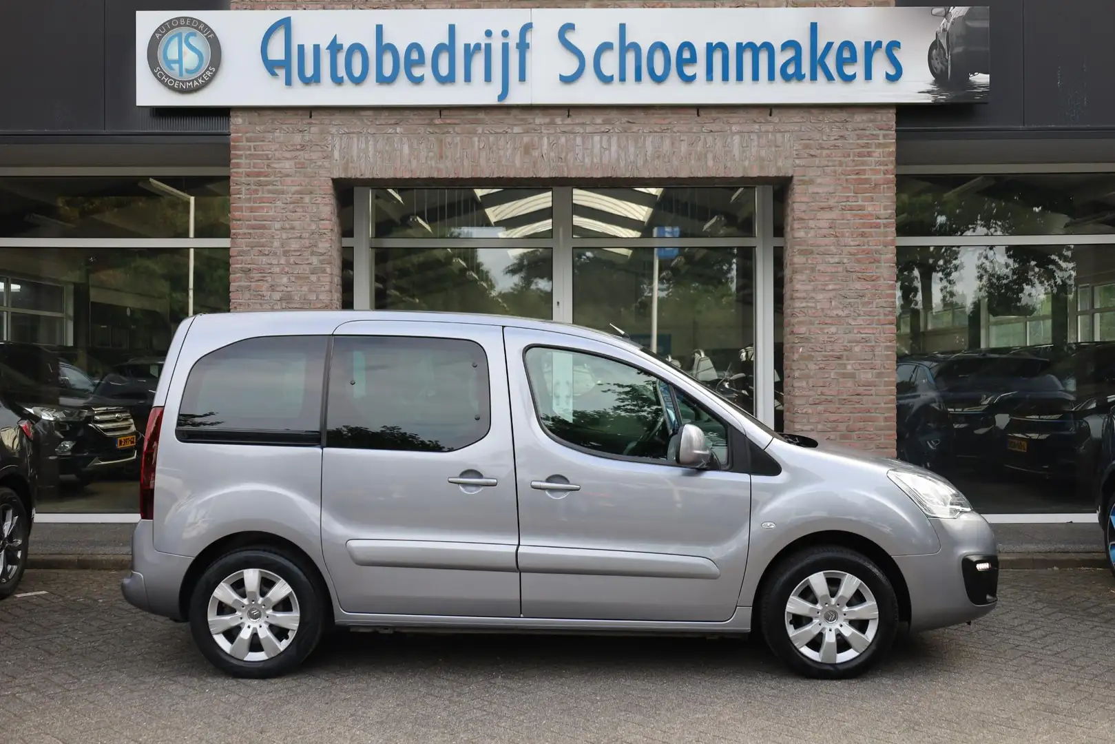 Citroen Berlingo 1.6 VTi Feel ROLSTOEL AUTO INRIJPLAAT BODEMVERLAGI Grijs - 2