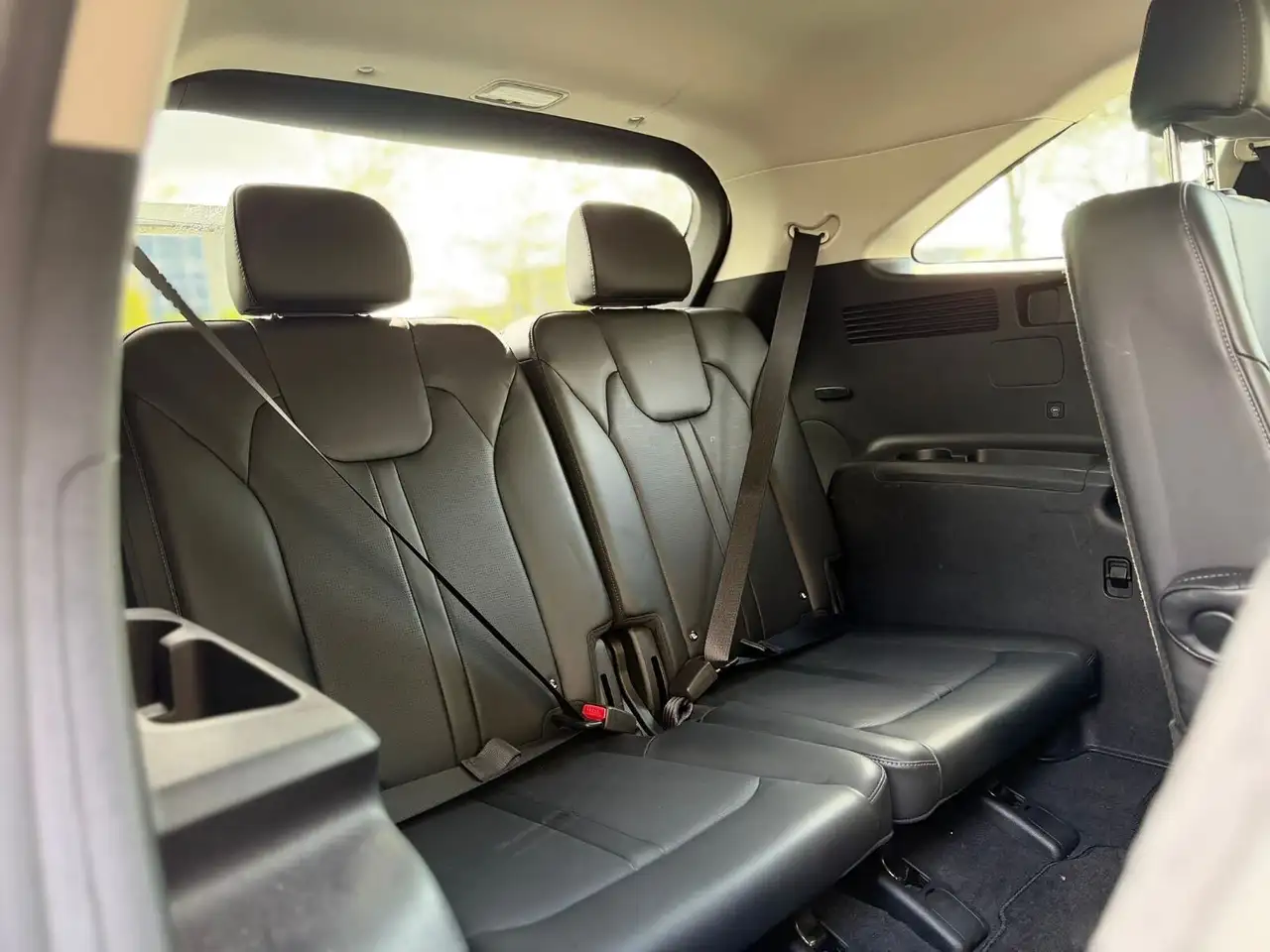 Kia Sorento снимка Kia Sorento