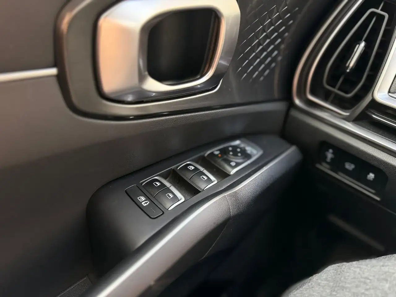 Kia Sorento снимка Kia Sorento