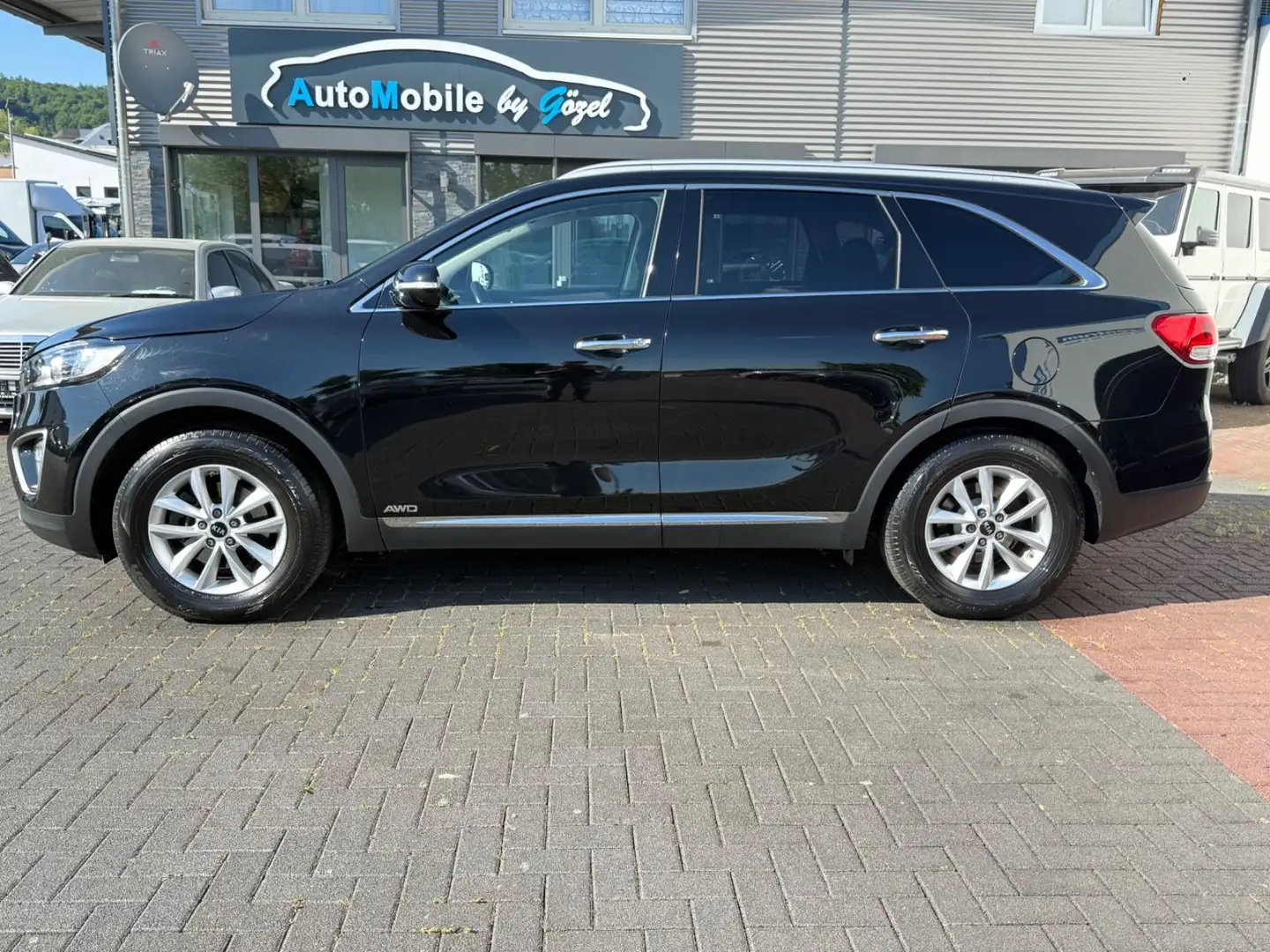 Kia Sorento Vision 4WD *2. Hand *Kamera *Navi *AHK Noir - 2