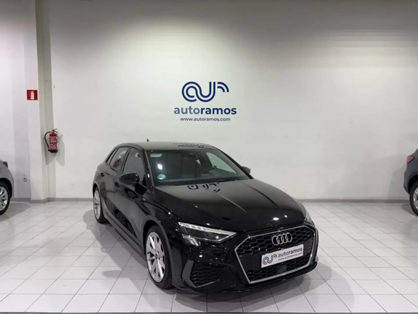 Audi A3 Sportback 35TDI Genuine S tronic Noir - 1