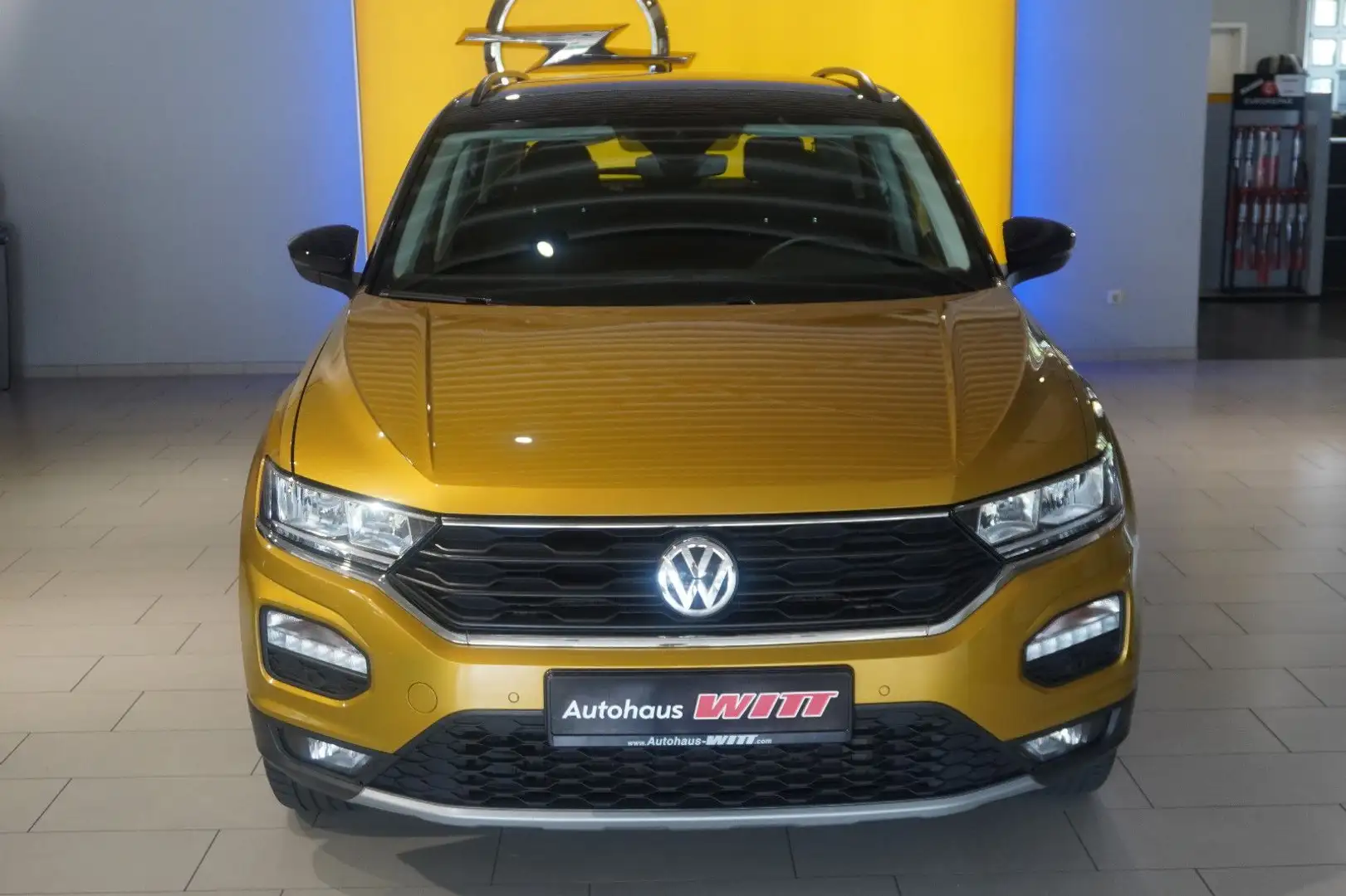 Volkswagen T-Roc Style °ACC°R-Kamera°Elktr-Heckklappe° Gelb - 2