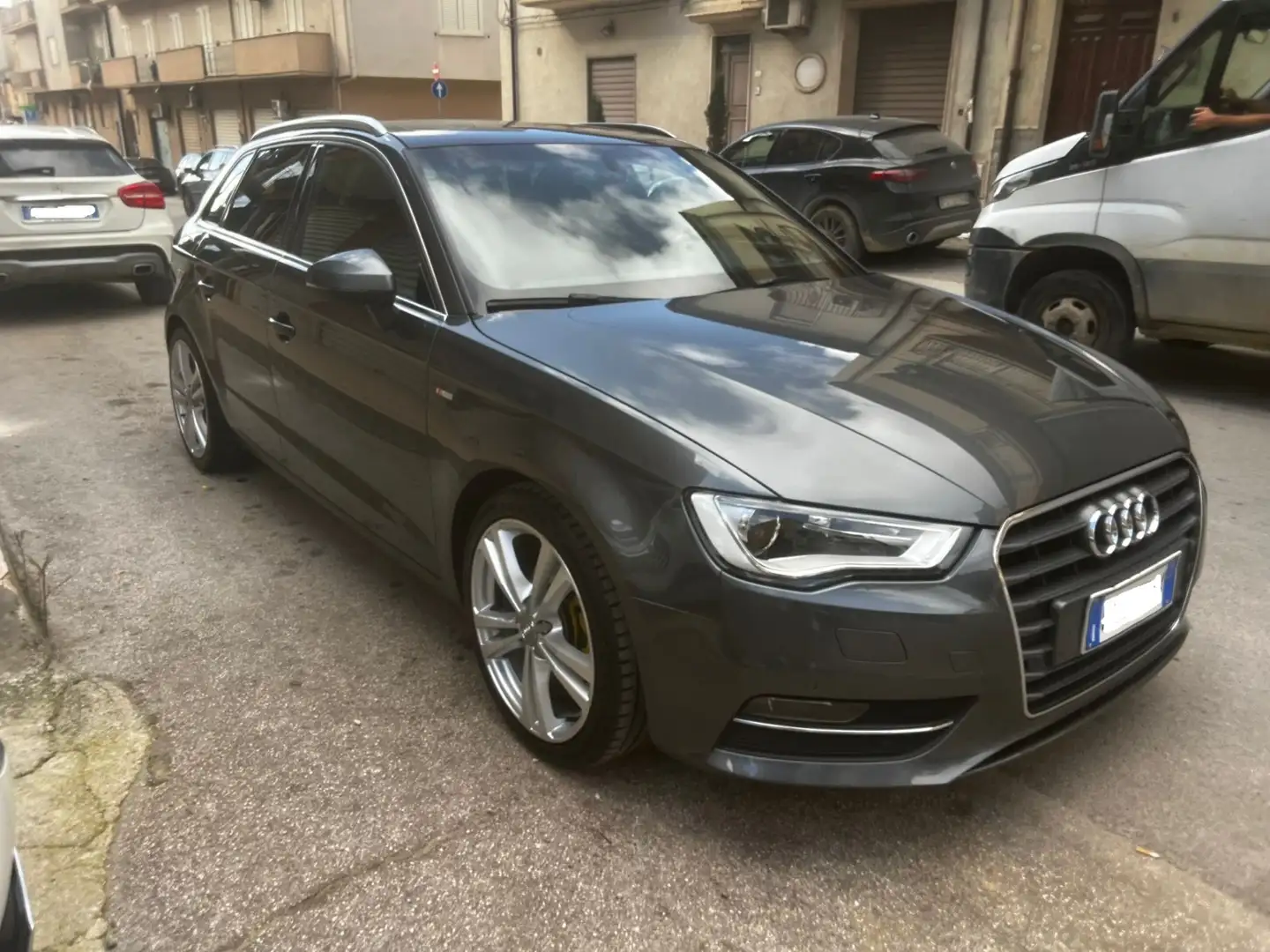 Audi A3 A3 III 2013 SPB 1.4 tfsi ultra Attraction 150cv Grigio - 1