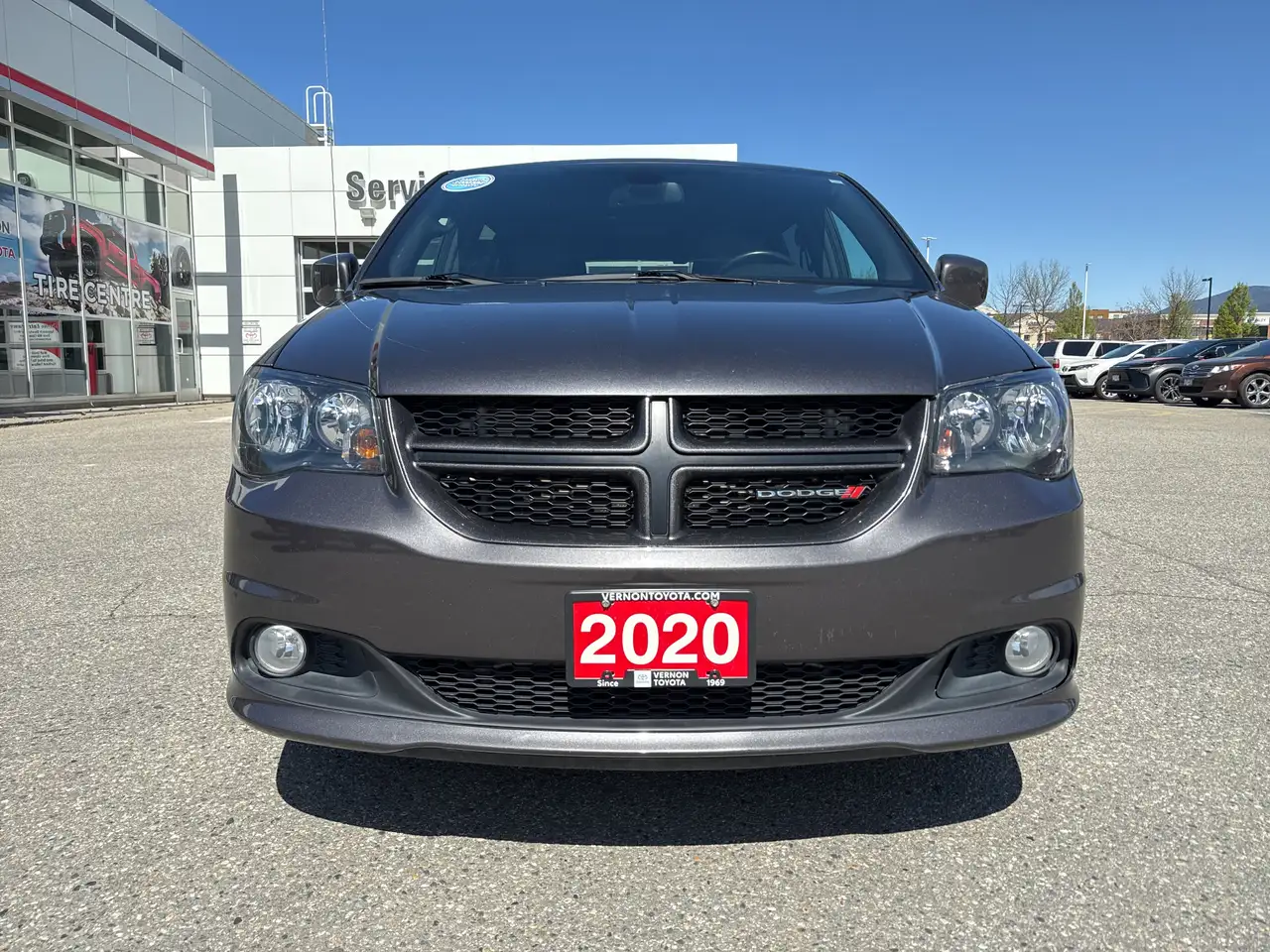 Dodge Grand Caravan снимка Dodge Grand Caravan