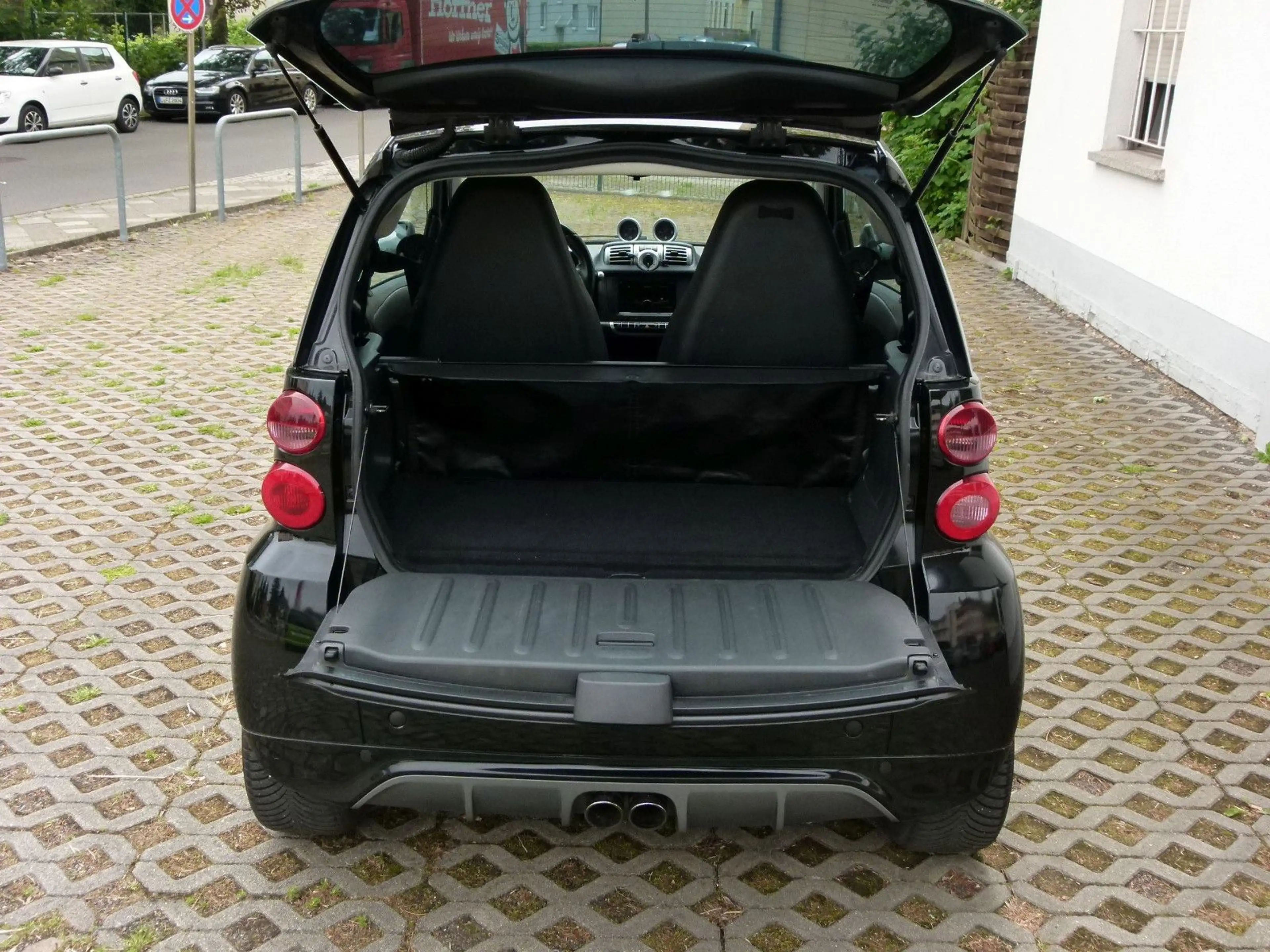 smart forTwo BRABUS Leder Klima SHz TÜV NEU +GARANTIE+ — photo 13