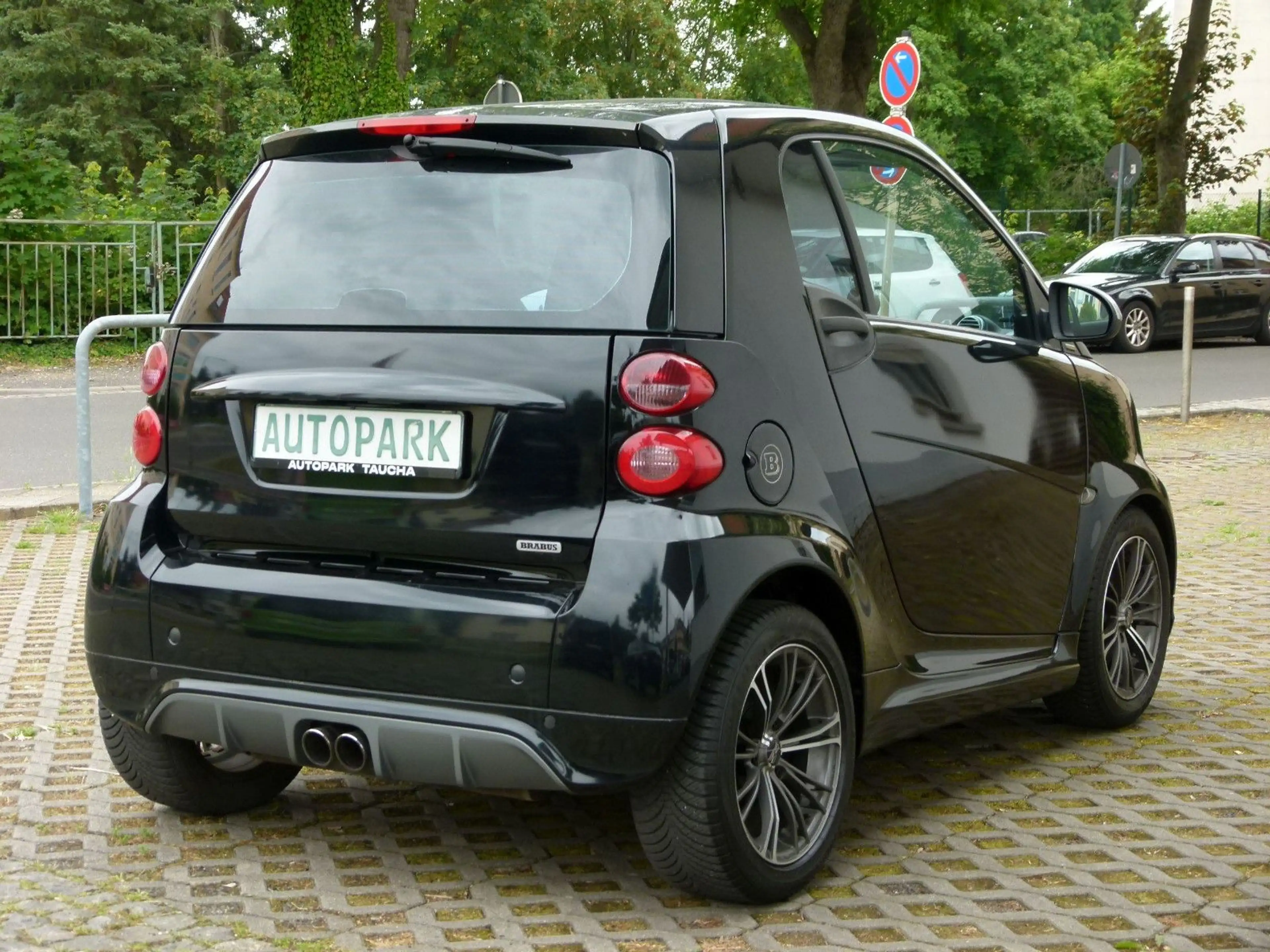 smart forTwo BRABUS Leder Klima SHz TÜV NEU +GARANTIE+ — photo 4