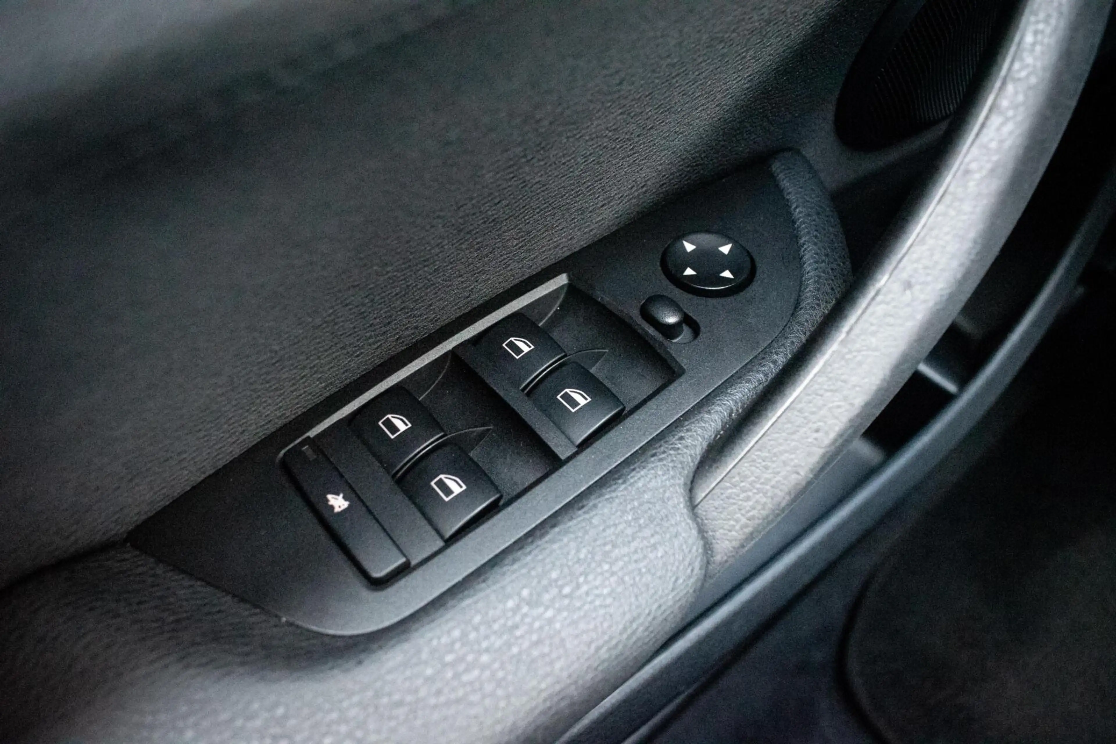 BMW X1 sDrive18i Executive|AFN. TREKHAAK|NAVI|CLIMATE|CRU — photo 36
