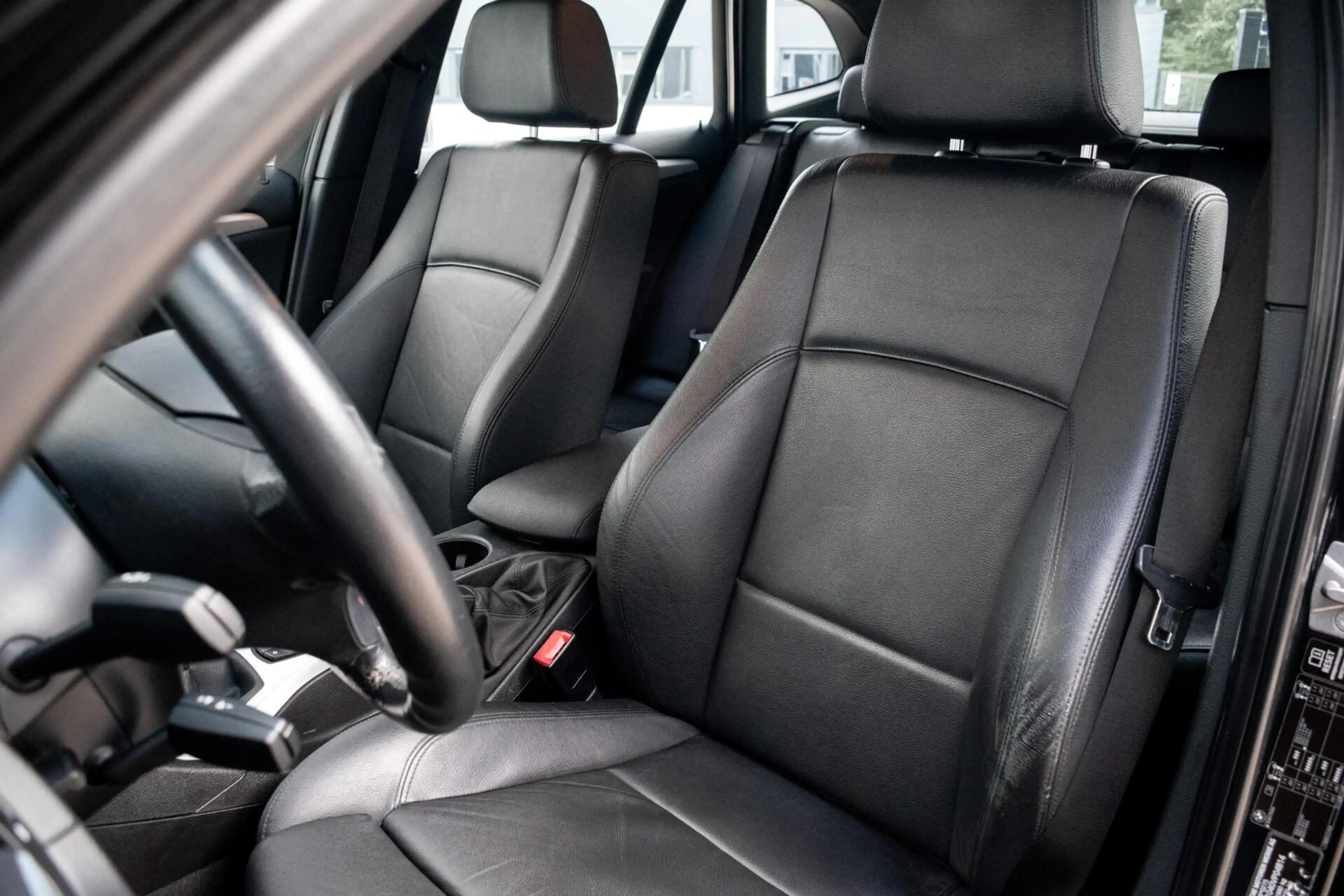 BMW X1 sDrive18i Executive|AFN. TREKHAAK|NAVI|CLIMATE|CRU — photo 4