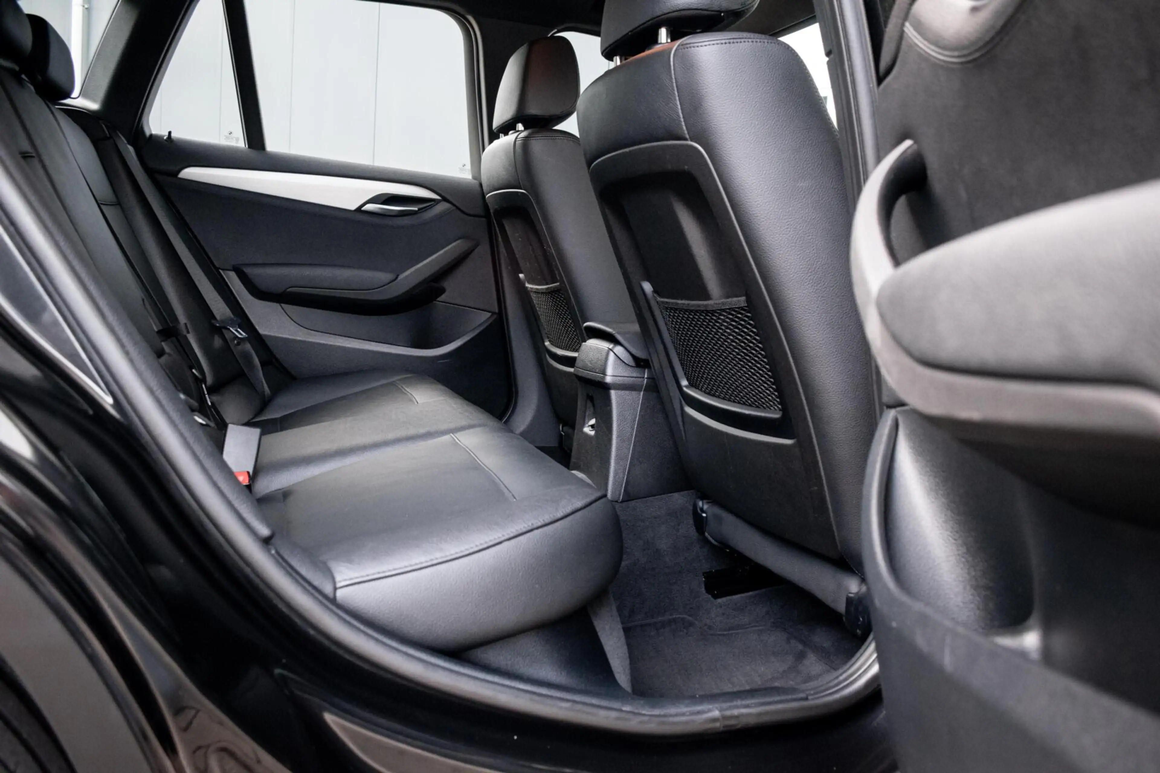 BMW X1 sDrive18i Executive|AFN. TREKHAAK|NAVI|CLIMATE|CRU — photo 30