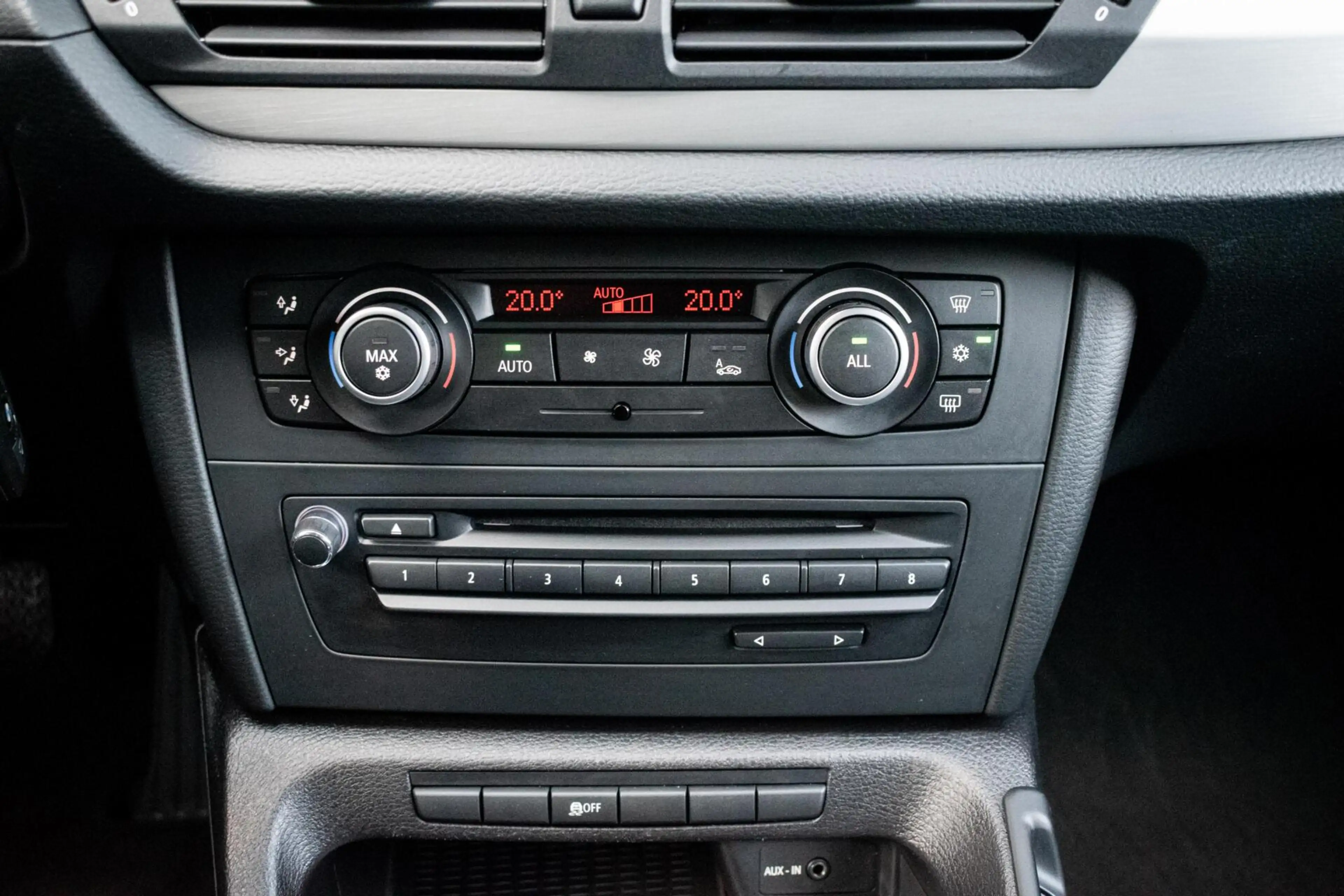 BMW X1 sDrive18i Executive|AFN. TREKHAAK|NAVI|CLIMATE|CRU — photo 13