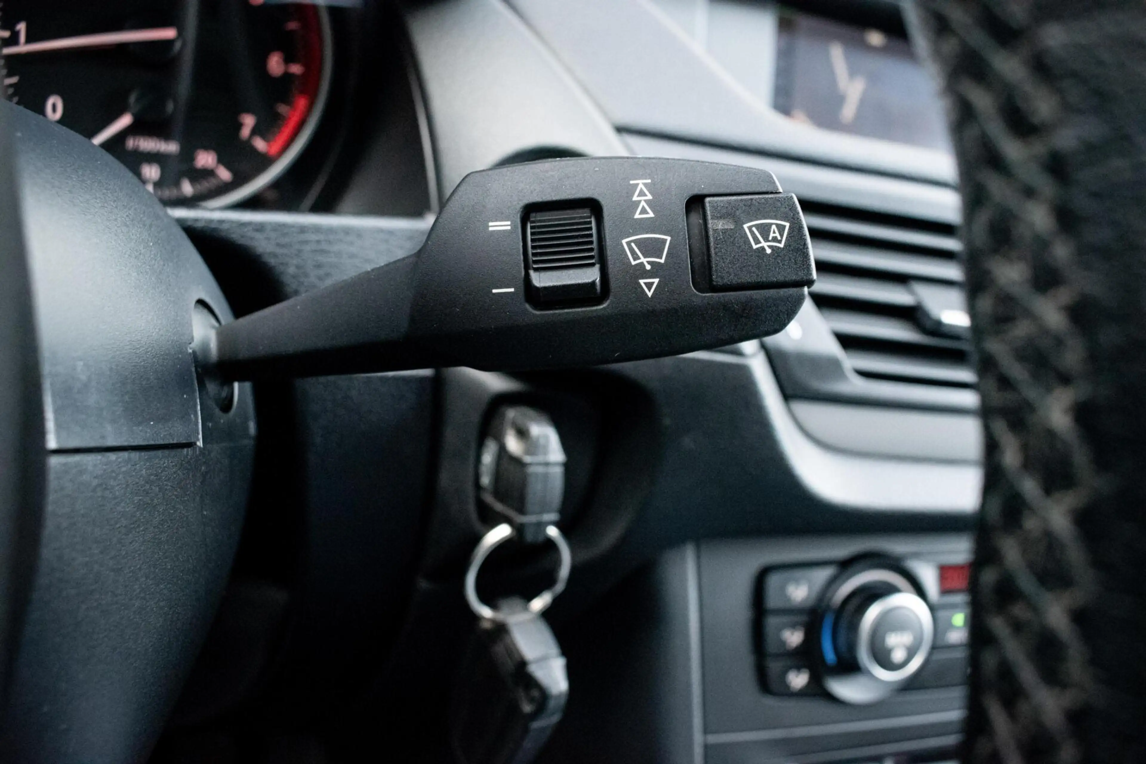 BMW X1 sDrive18i Executive|AFN. TREKHAAK|NAVI|CLIMATE|CRU — photo 39