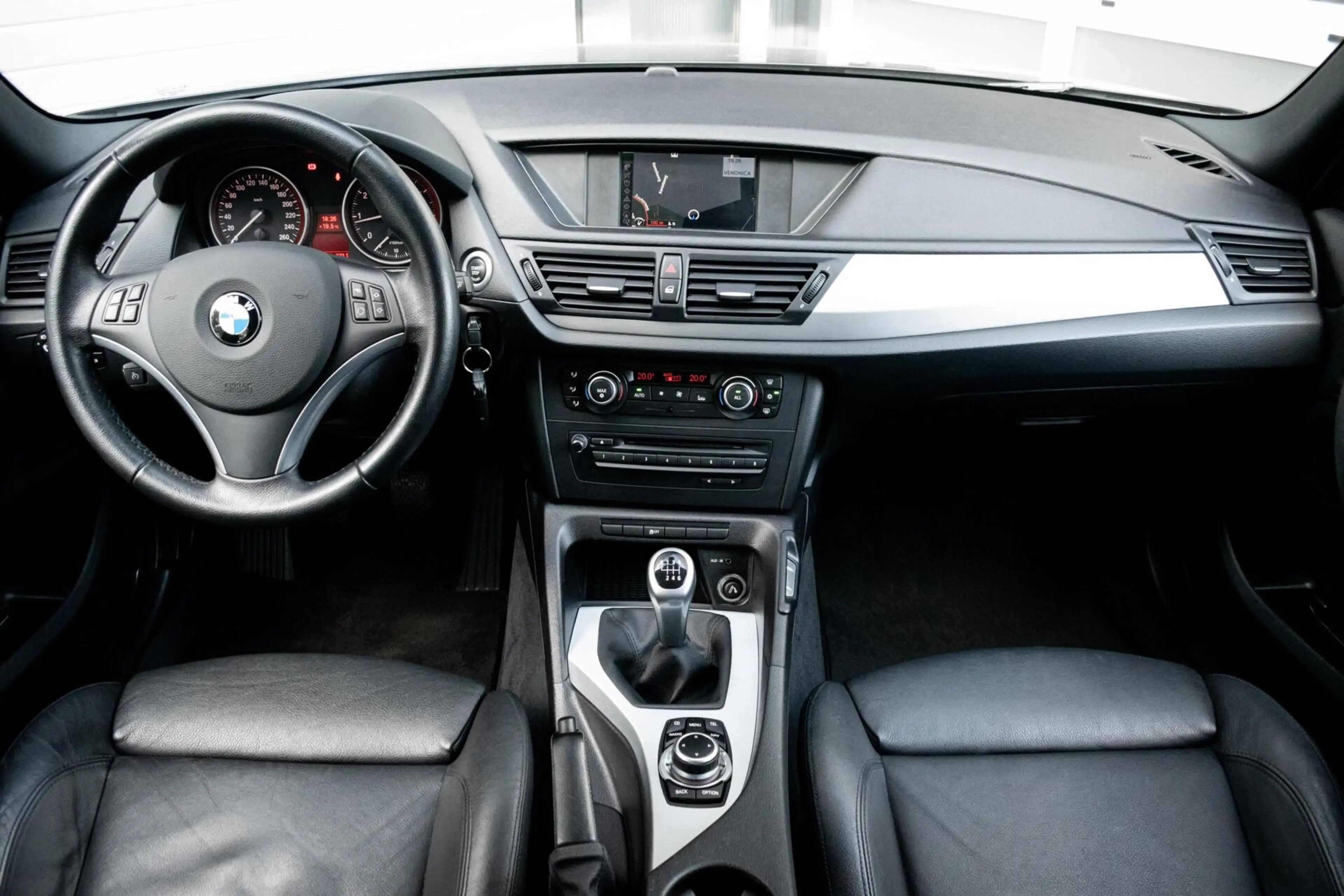 BMW X1 sDrive18i Executive|AFN. TREKHAAK|NAVI|CLIMATE|CRU — photo 3