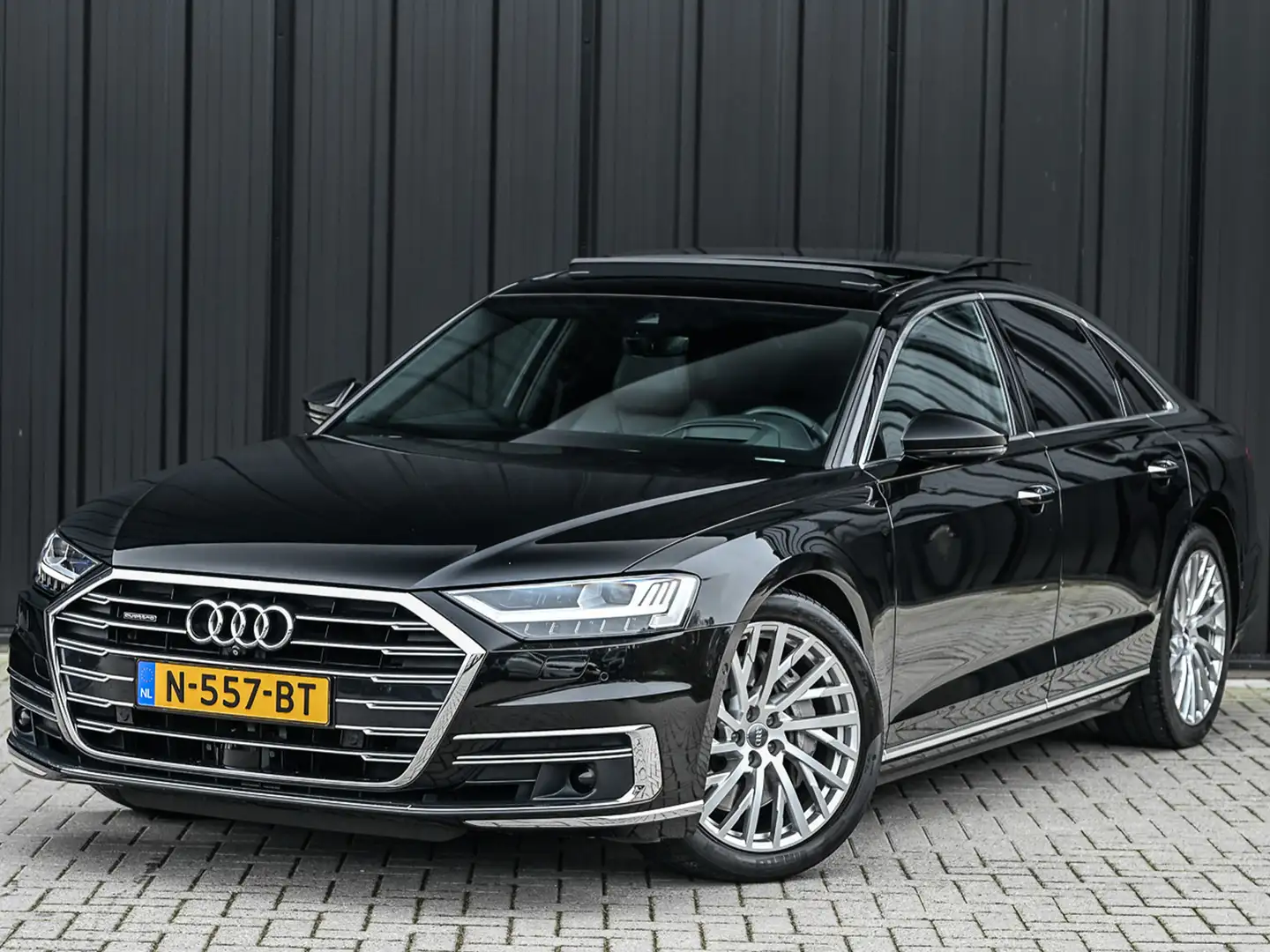 Audi A8 55 TFSI QUATTRO PRO LINE PLUS | LUCHTVERING | STAN Zwart - 2