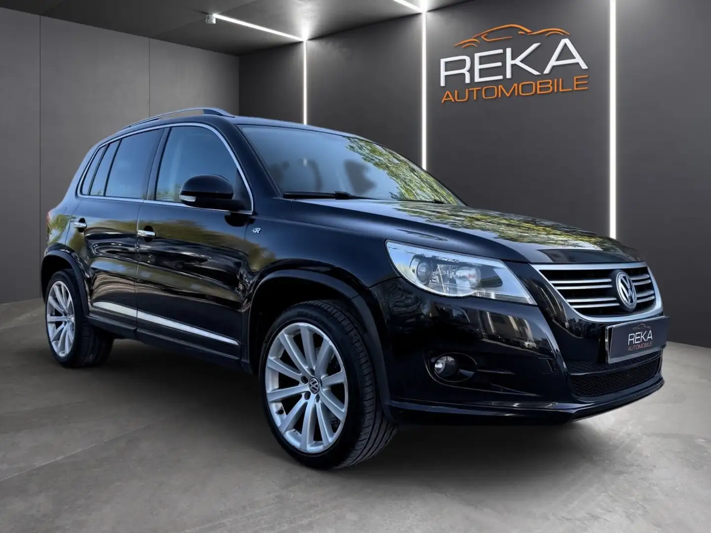 Volkswagen Tiguan Sport & Style 4Motion Noir - 1