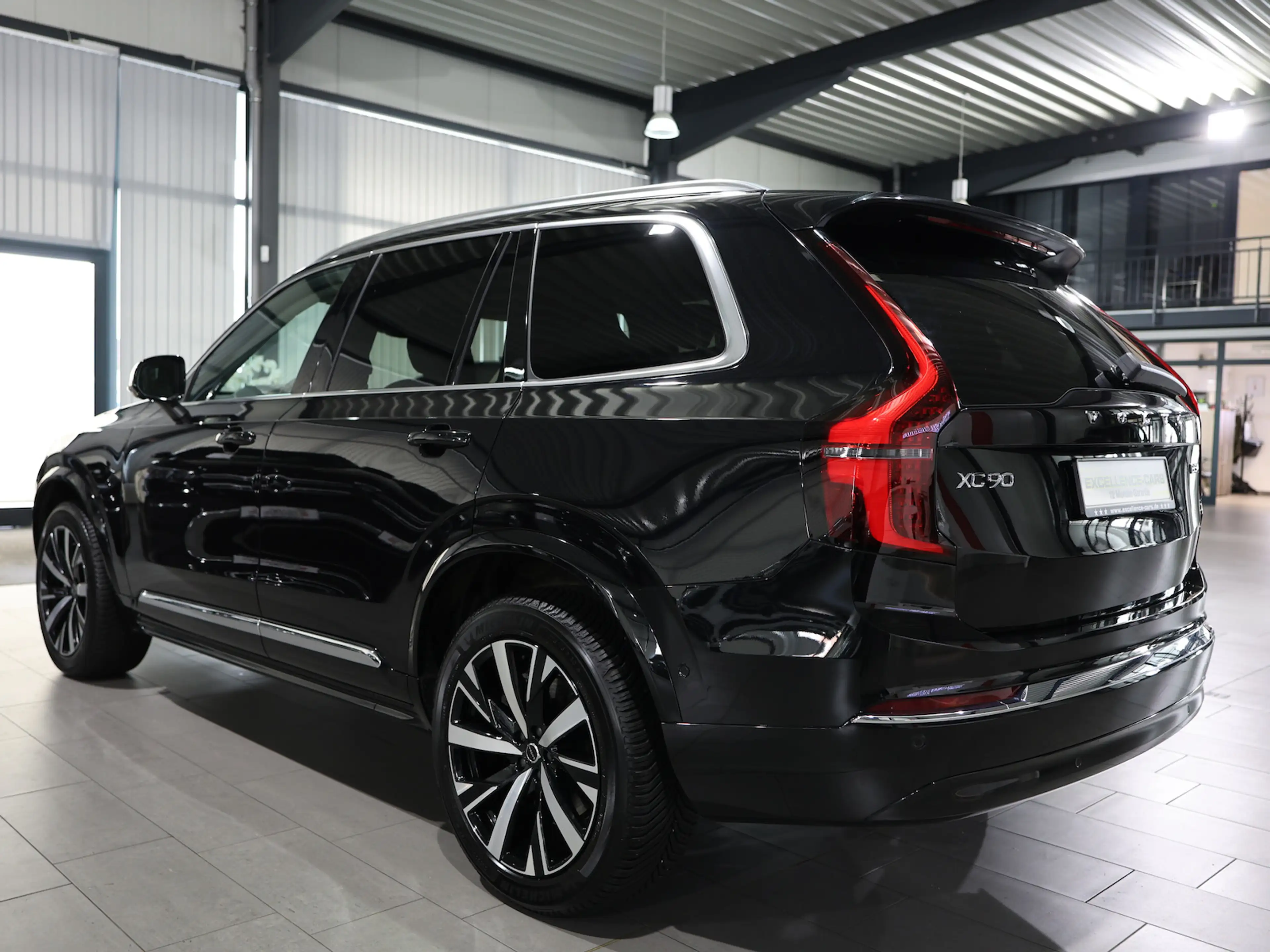 Volvo XC90 B5 PLUS BRIGHT AWD / 7-SITZER / SCHW.AHK — photo 9