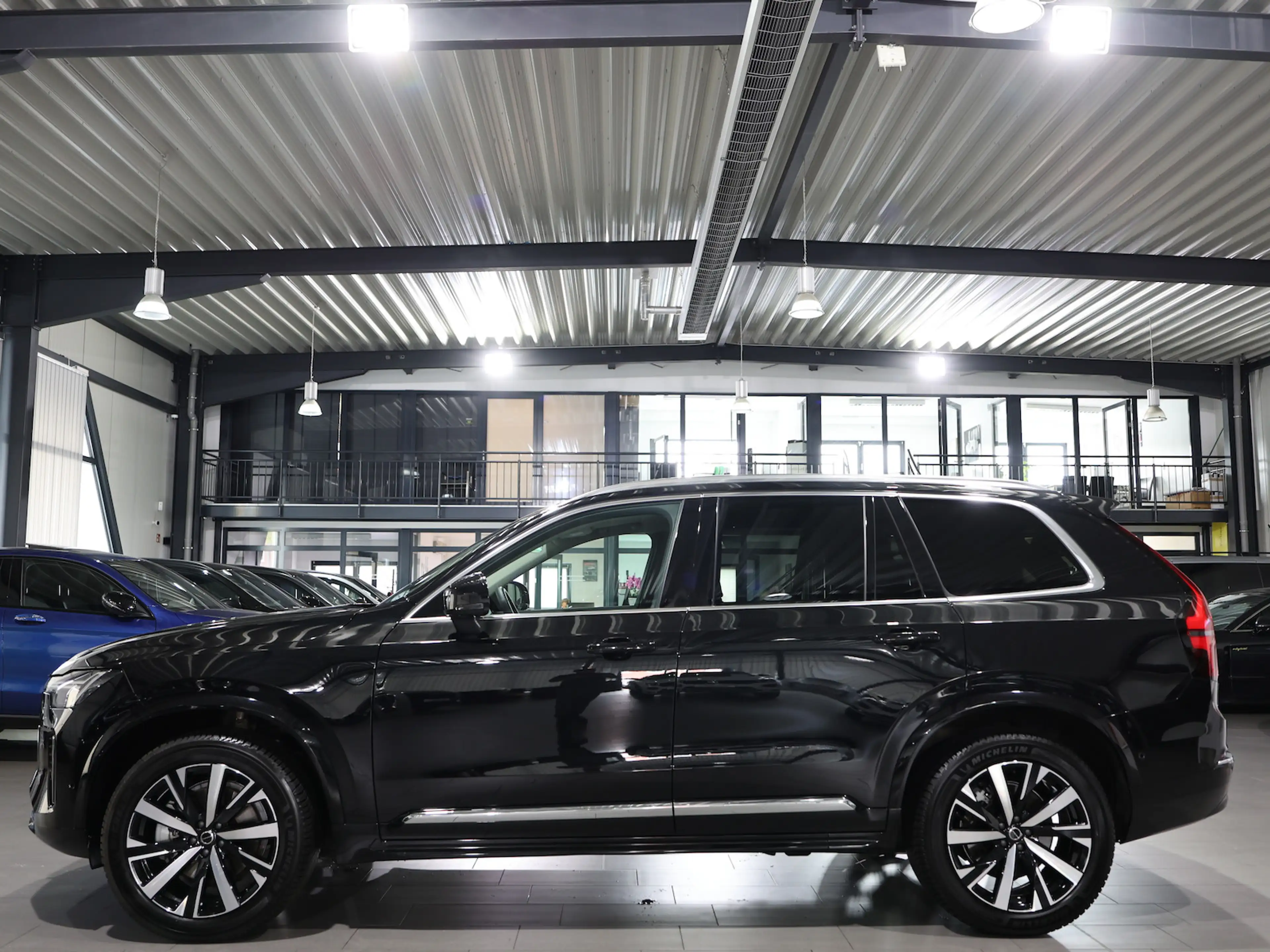 Volvo XC90 B5 PLUS BRIGHT AWD / 7-SITZER / SCHW.AHK — photo 7