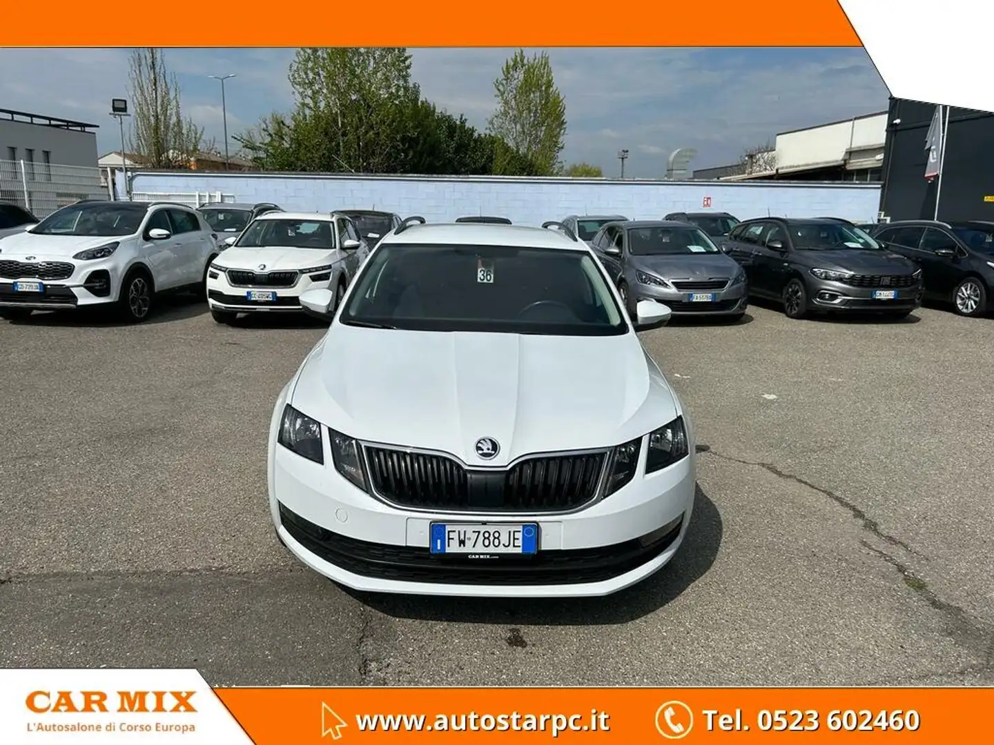 Skoda Octavia Octavia Wagon 1.6 tdi Executive 115cv dsg Bianco - 2