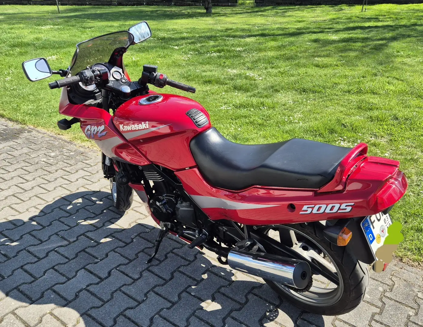 Kawasaki GPZ 500 S Rojo - 2