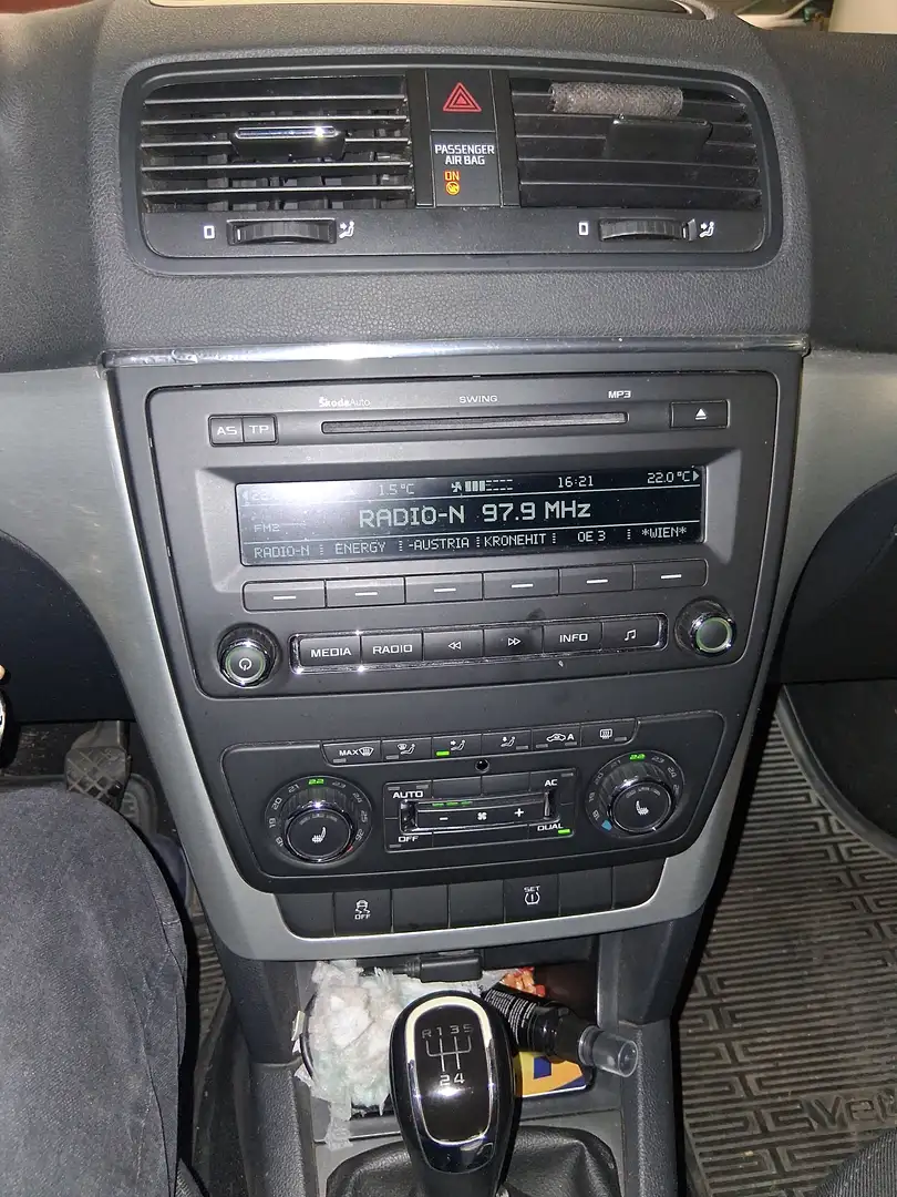 Skoda Yeti Yeti Twenty Active 2,0 TDI CR DPF Twenty Active - 2