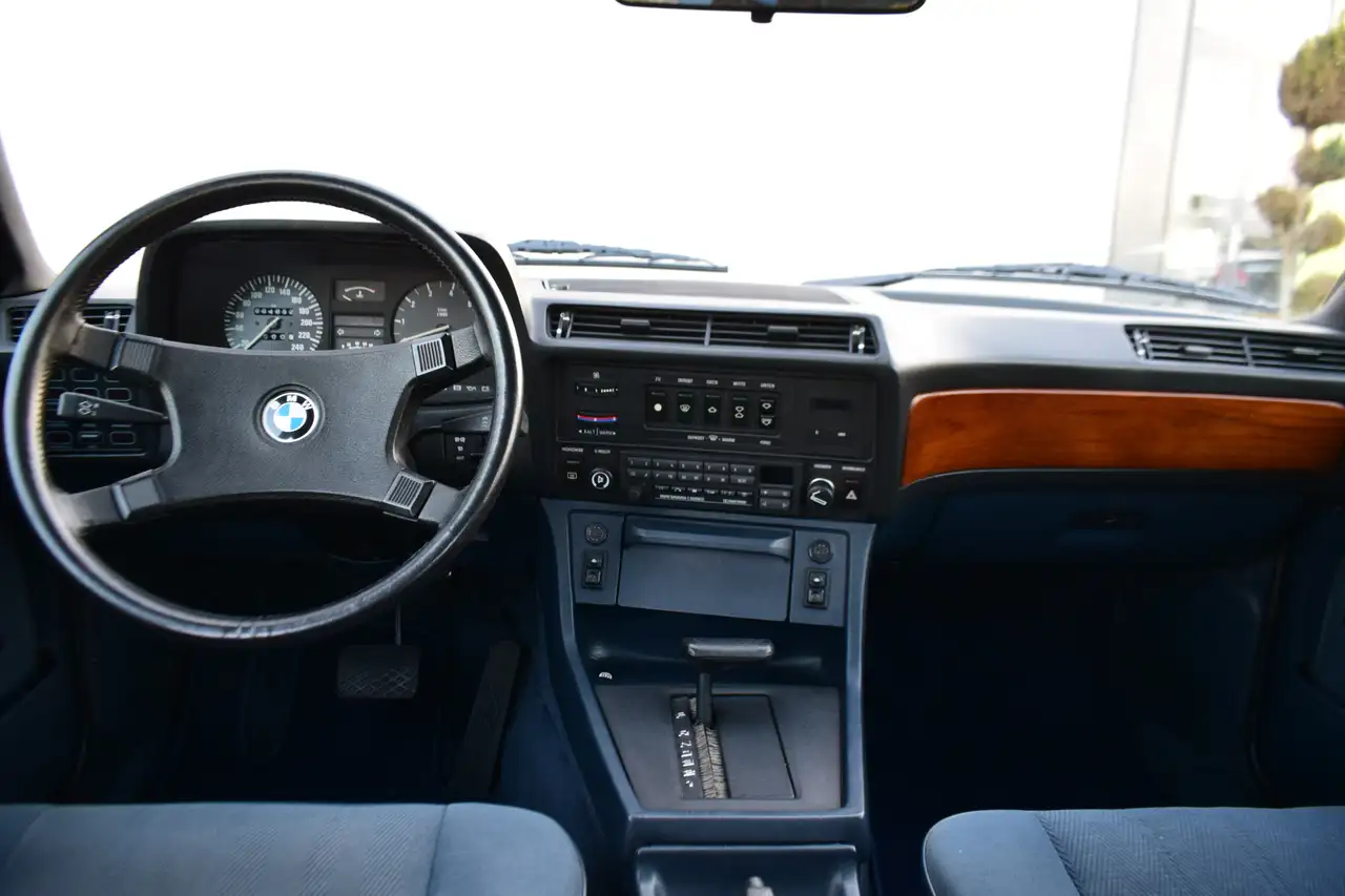 BMW 728 7-serie 728i Automaat Arktisblau-Metallic, foto 2