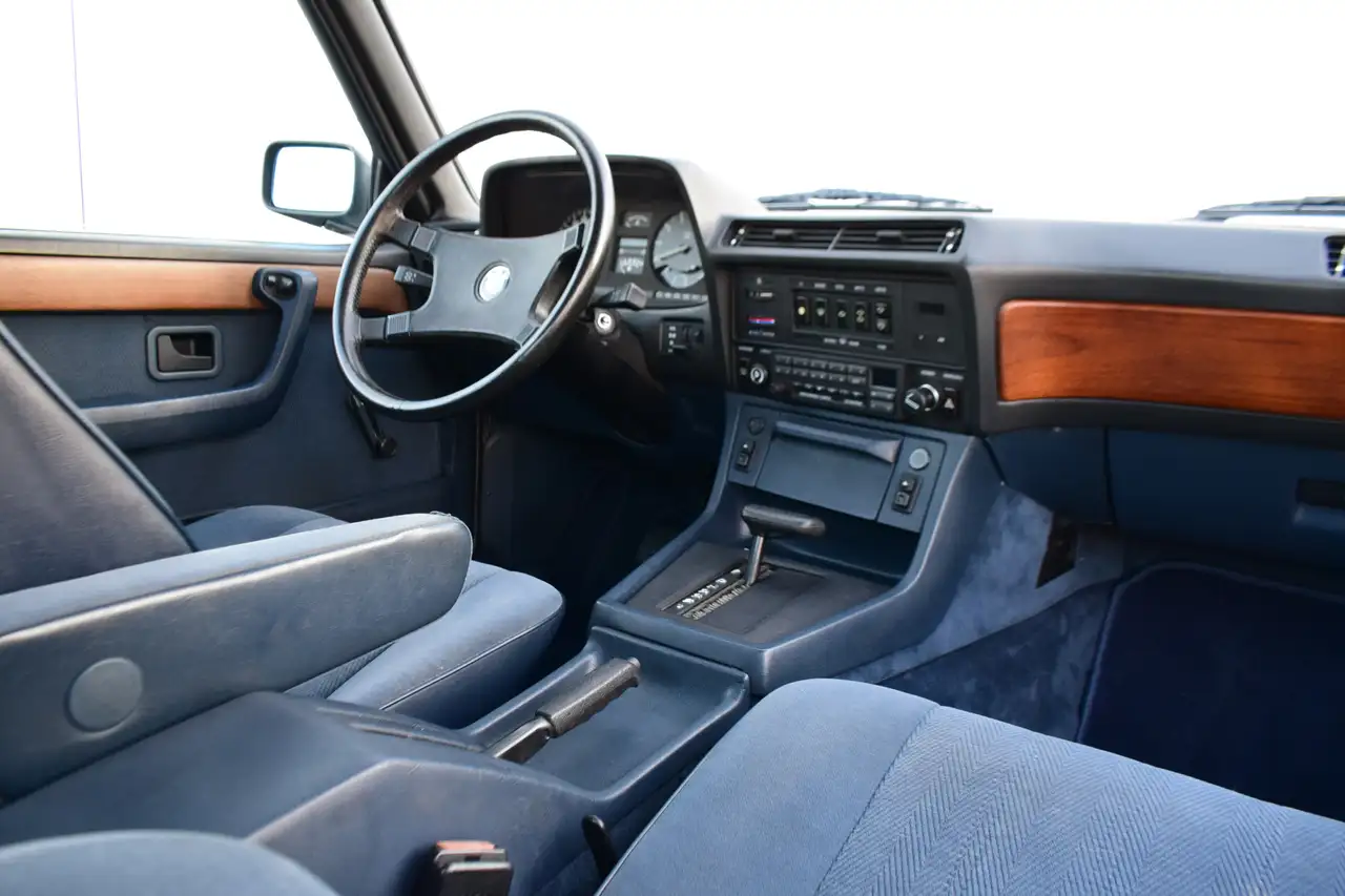 BMW 728 7-serie 728i Automaat Arktisblau-Metallic, foto 3