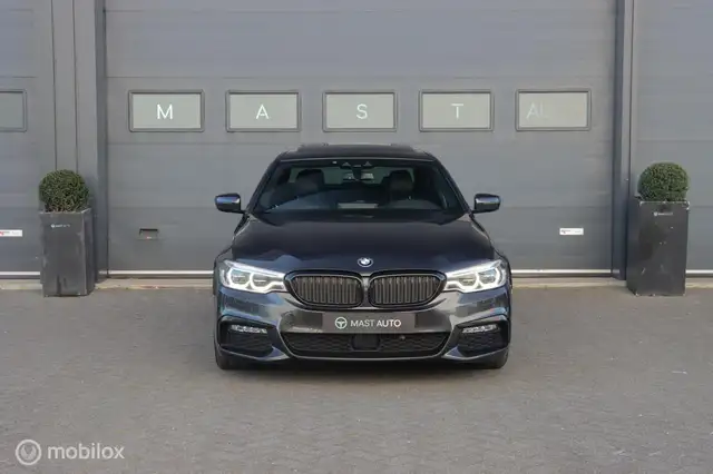 BMW 5 Series view 2