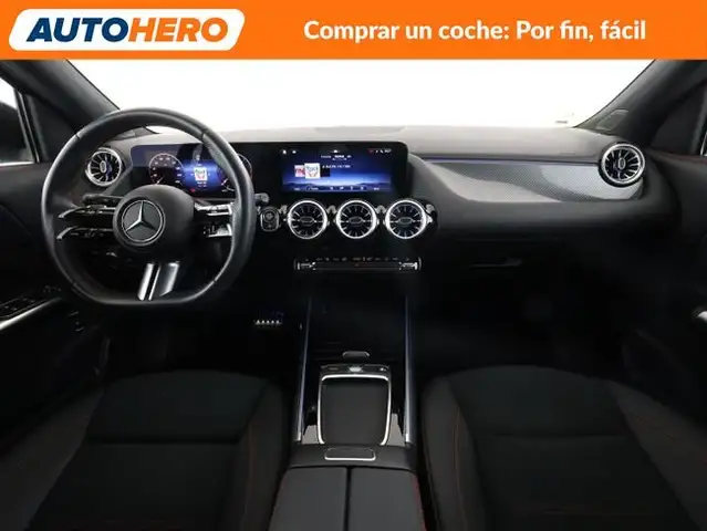 Mercedes-Benz Gla Class view 13