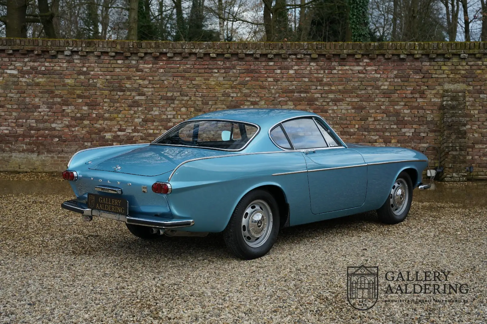 Volvo P1800 Fully restored and mechanically rebuilt, stunning Blue - 2