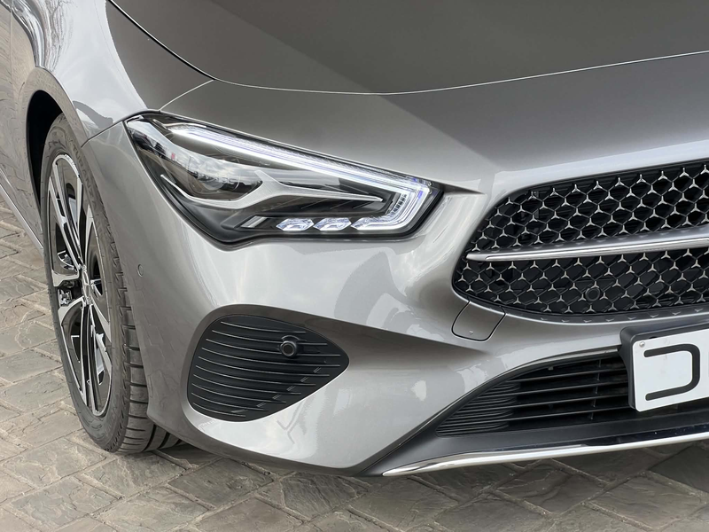 Mercedes-Benz CLA 180 coupé progressive 2025 automaat dodehoekassist camera — photo 13
