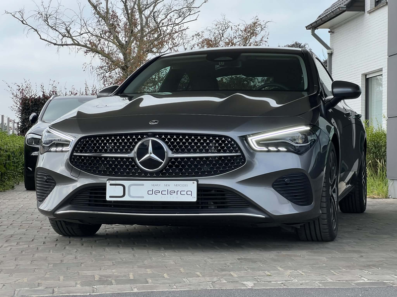 Mercedes-Benz CLA 180 coupé progressive 2025 automaat dodehoekassist camera