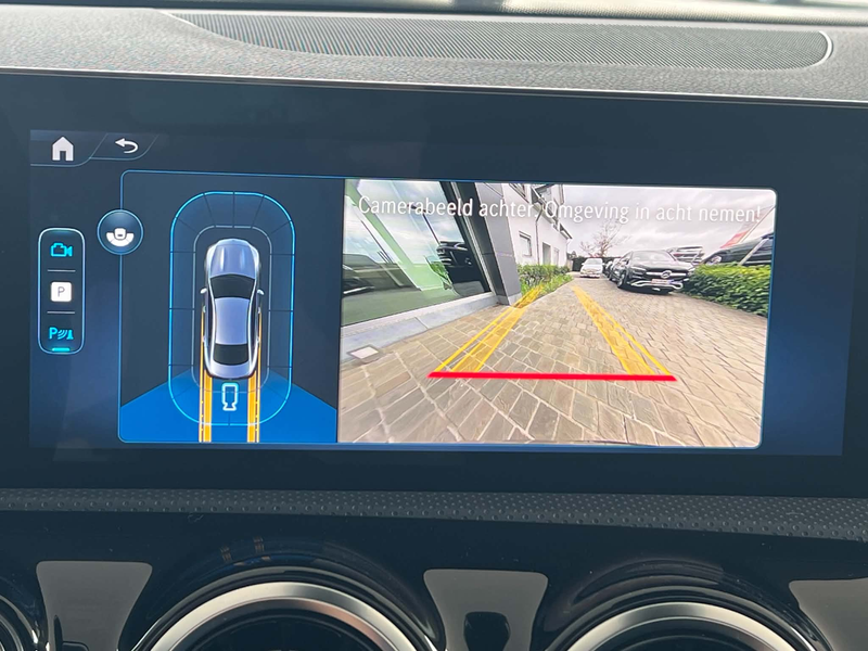 Mercedes-Benz CLA 180 coupé progressive 2025 automaat dodehoekassist camera — photo 5