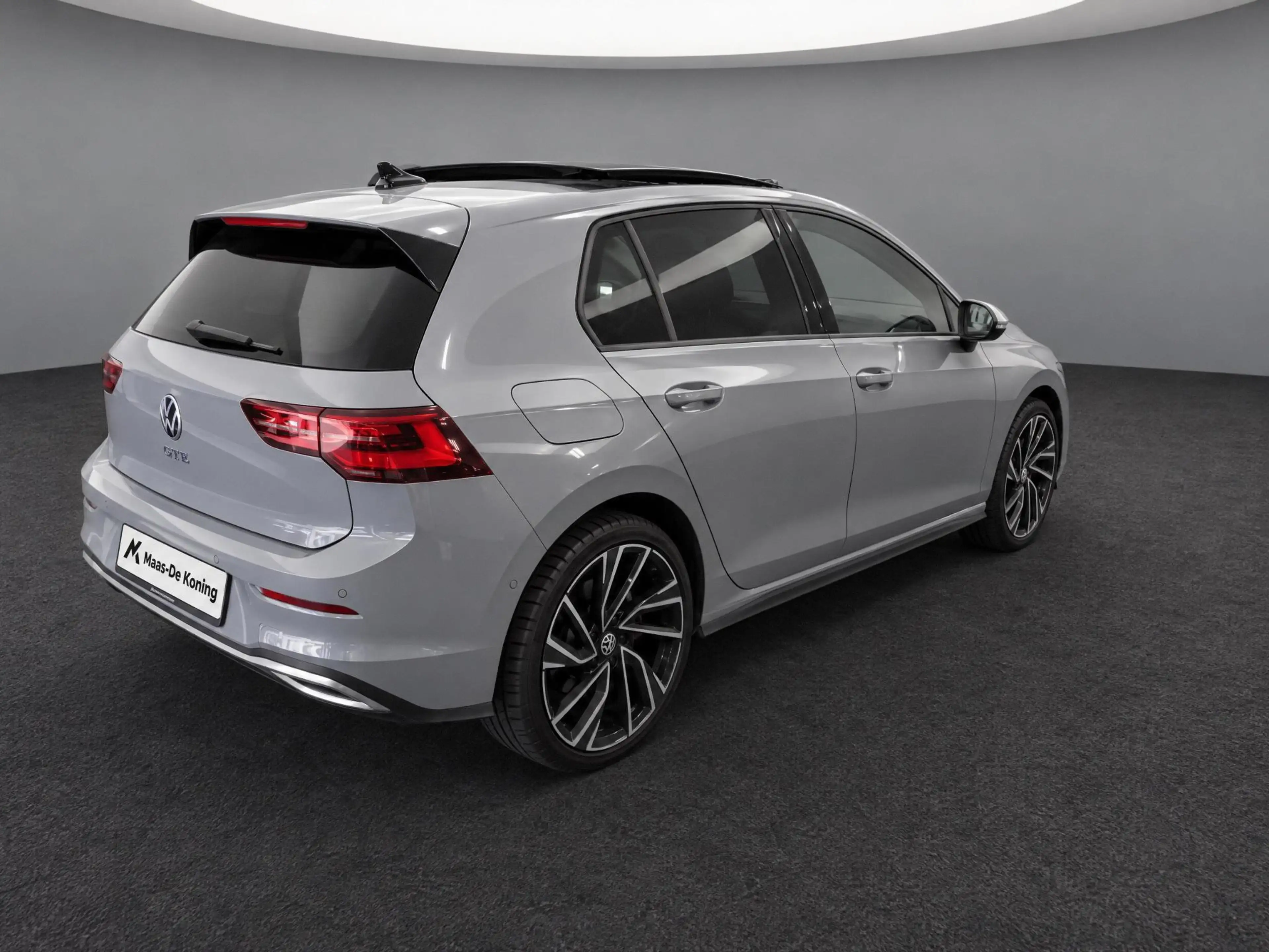 Volkswagen Golf GTE 1.4 eHybrid 245pk DSG · Panoramadak · Camera · Hea — photo 5