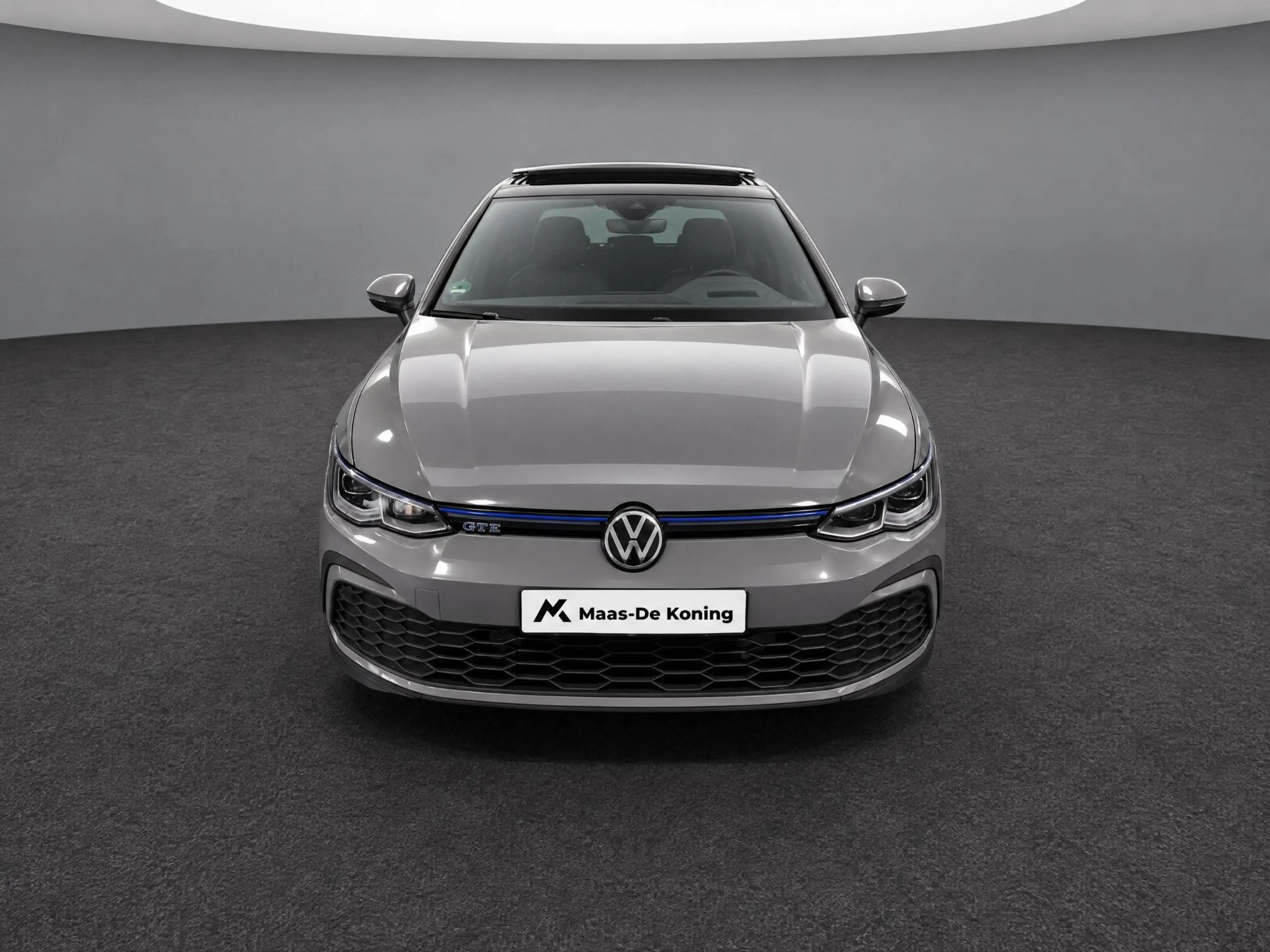 Volkswagen Golf GTE 1.4 eHybrid 245pk DSG · Panoramadak · Camera · Hea — photo 2