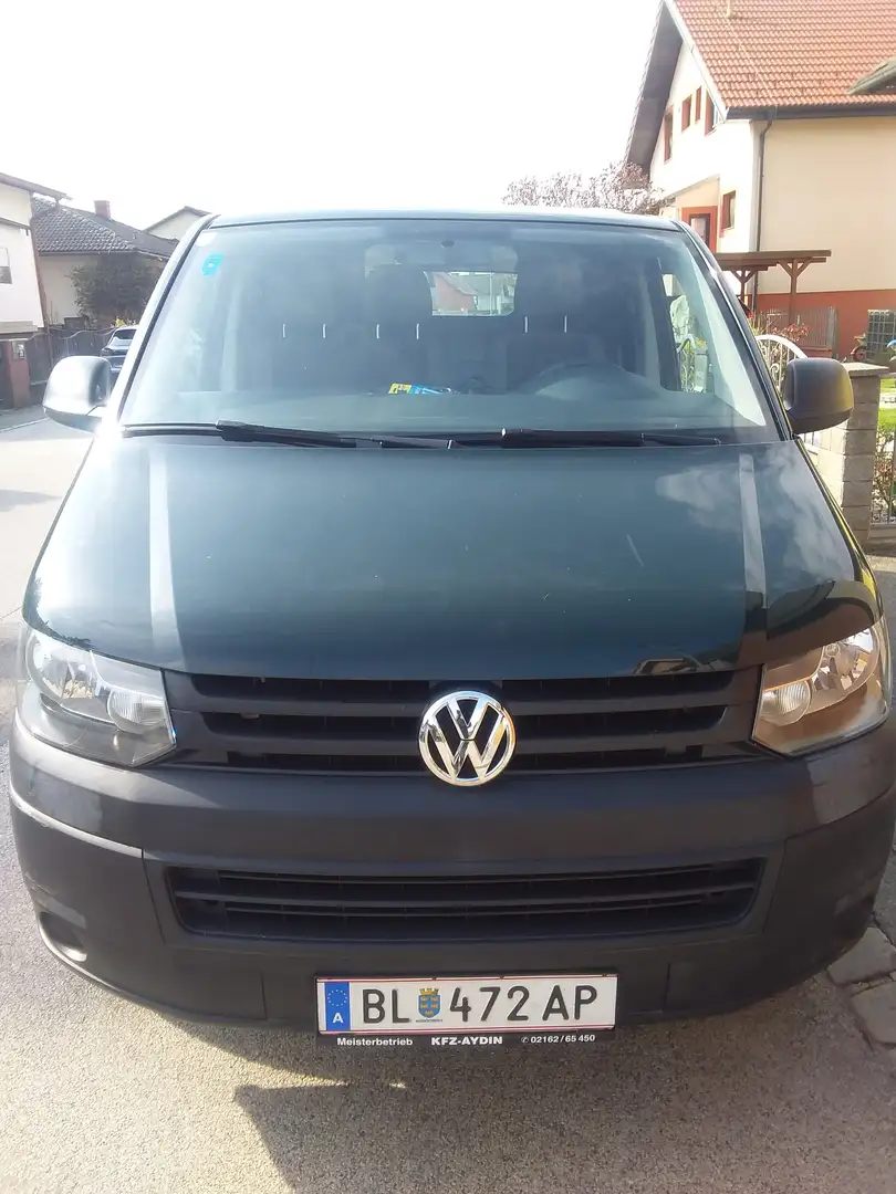 Volkswagen T5 Transporter Facelift Grün - 1