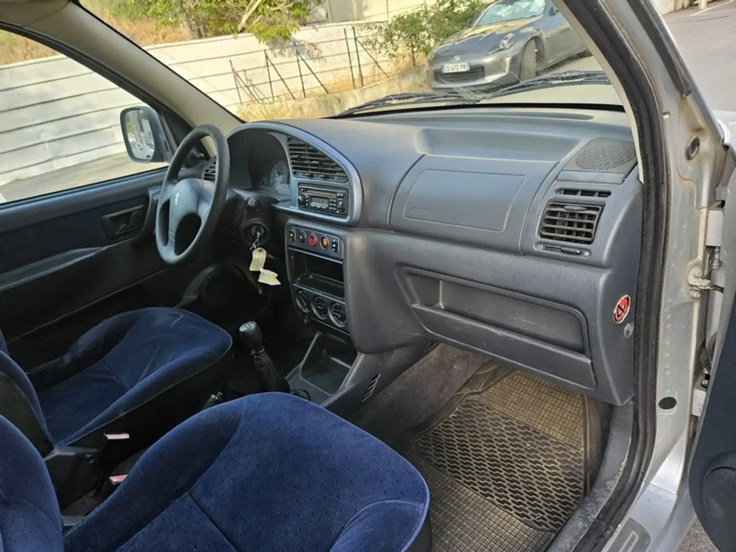 Peugeot Partner 1.6 16V Ushuaïa Grand Raid Toit Zenith Clim - 2