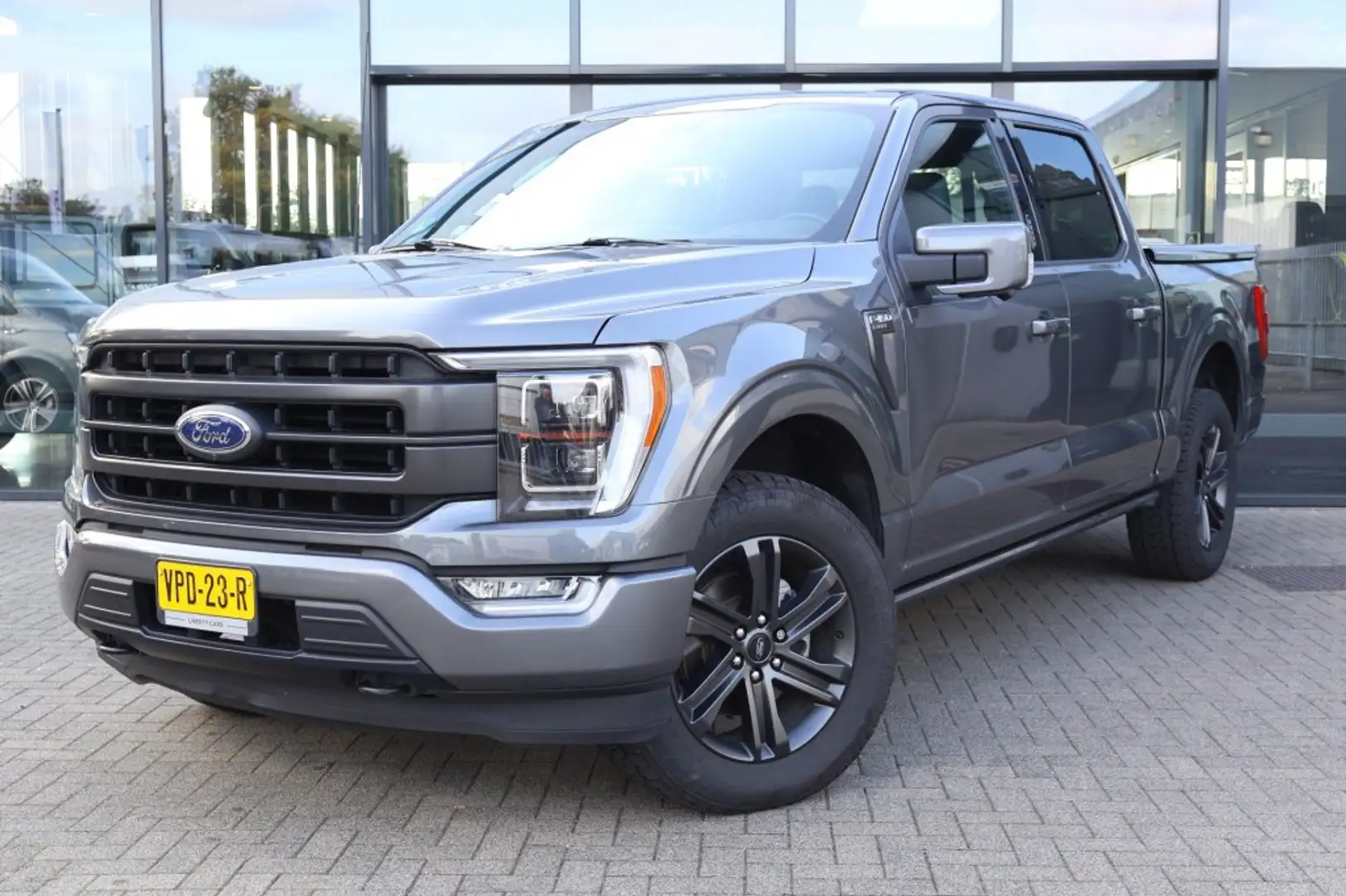 Ford F 150 5.0 V8 4x4 Aut. LARIAT Sport SuperCrew / LPG / Laa Grau - 1