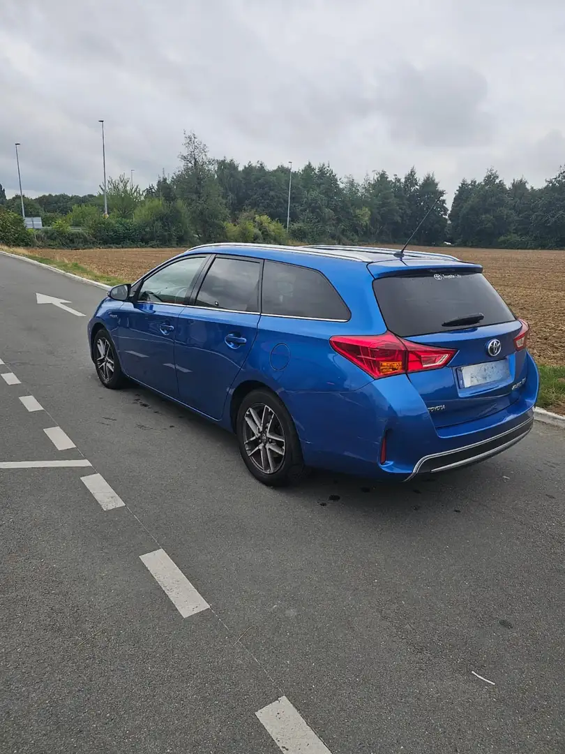 Toyota Auris Touring Sports Hybride 136h Dynamic - 2