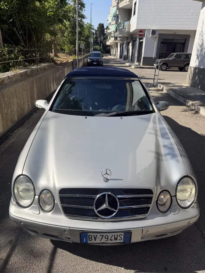 Mercedes-Benz CLK 230 Cabrio k Elegance auto, foto 1
