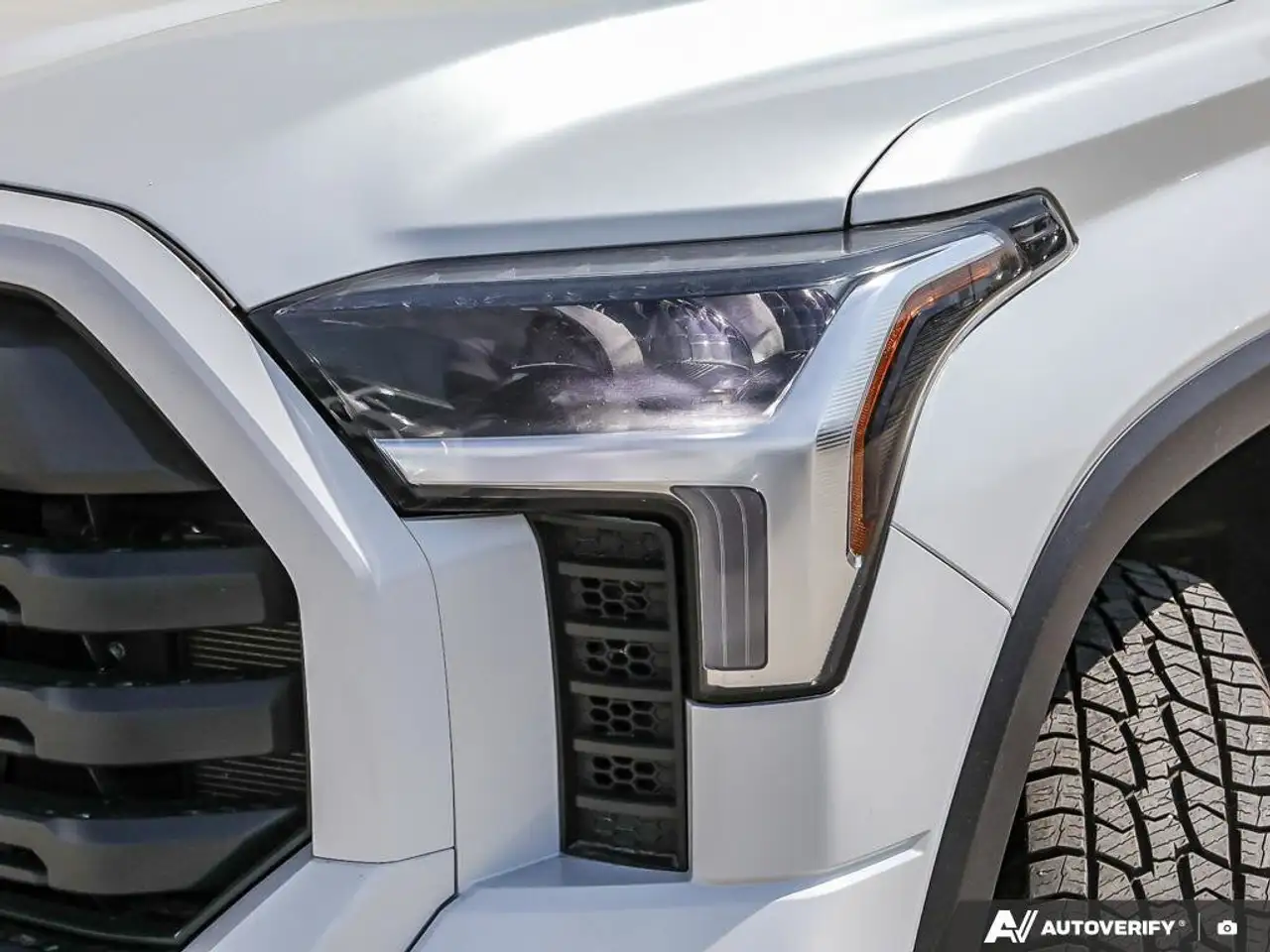 Toyota Tundra снимка Toyota Tundra