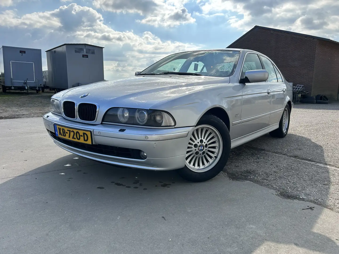BMW 525 525i Executive Gris - 2