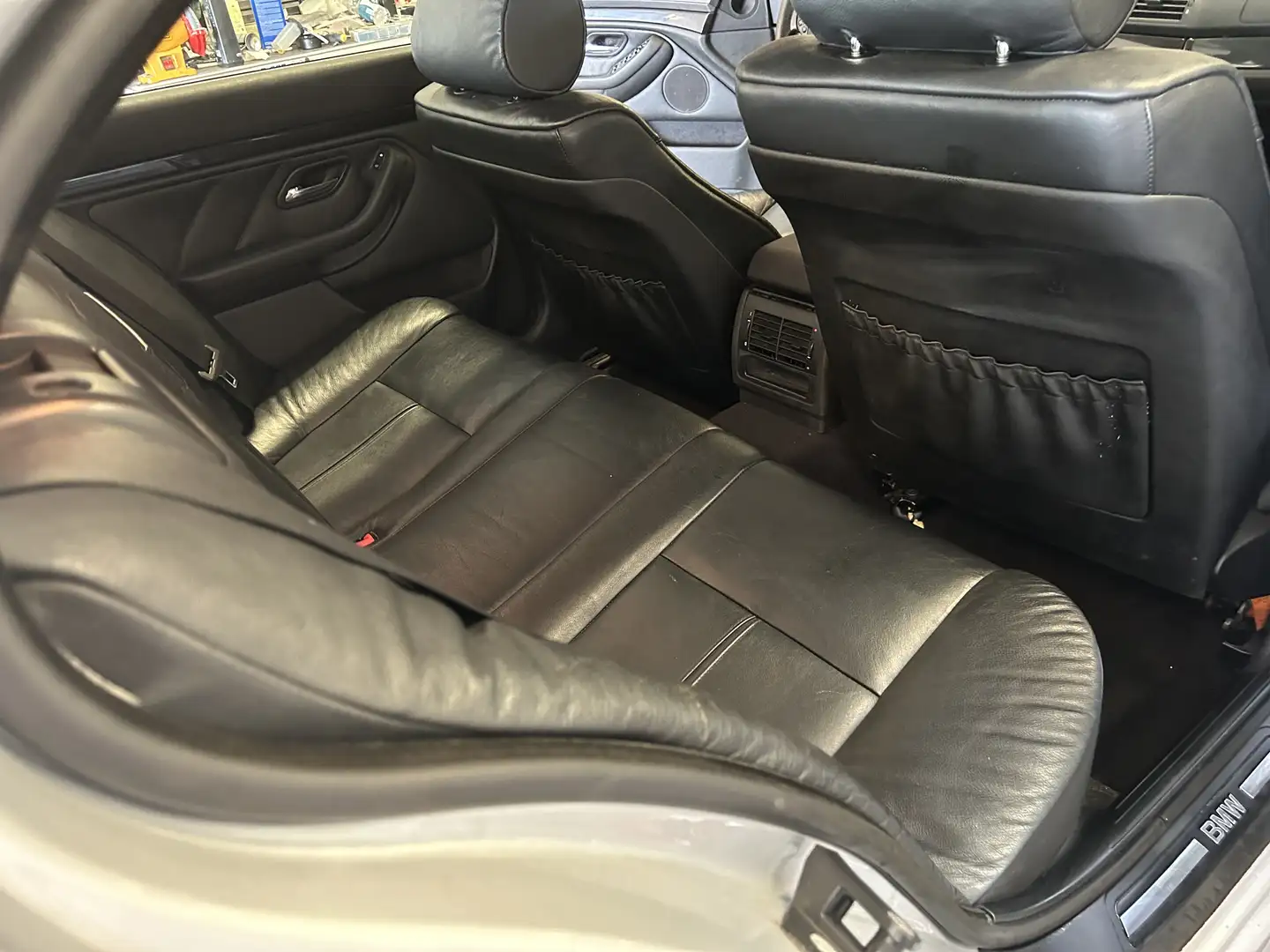 BMW 525 525i Executive Grijs - 2