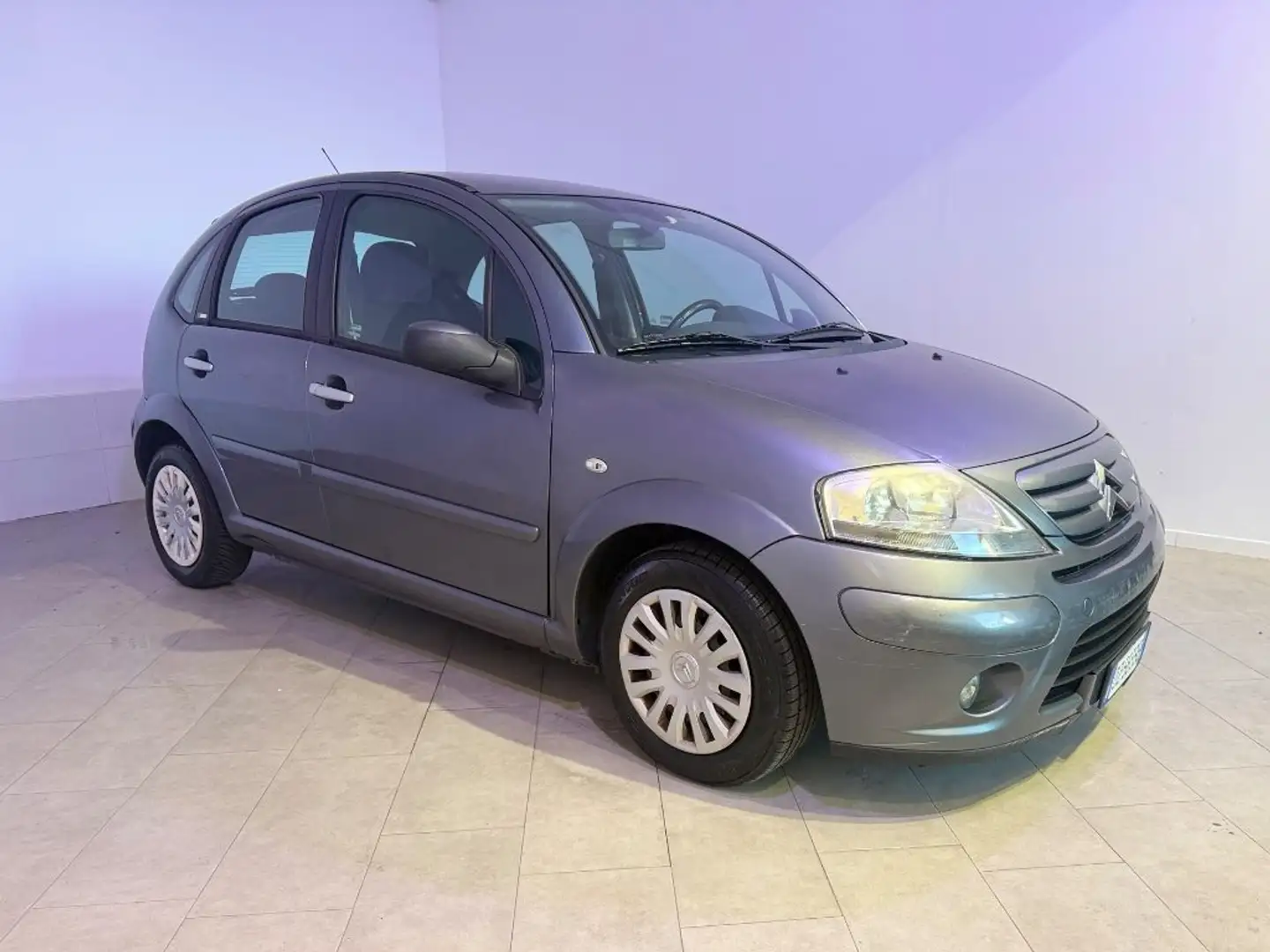 Citroen C3 1.1 airdream Exclusive Style Techno Gris - 2