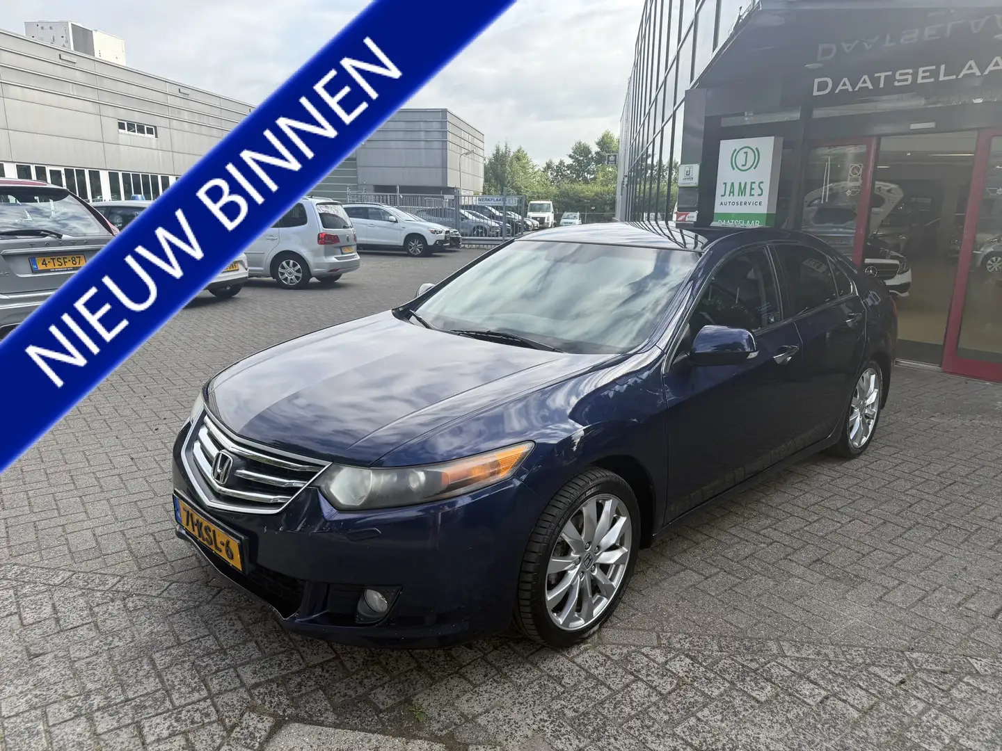 Honda Accord 2.0i Elegance Automaat Blauw - 1