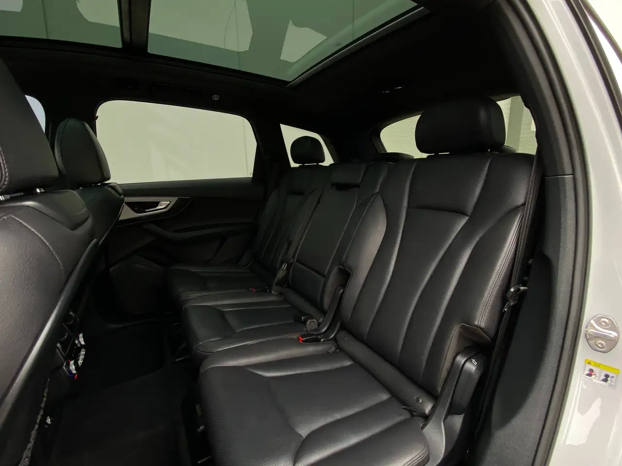 Audi Q7 снимка Audi Q7